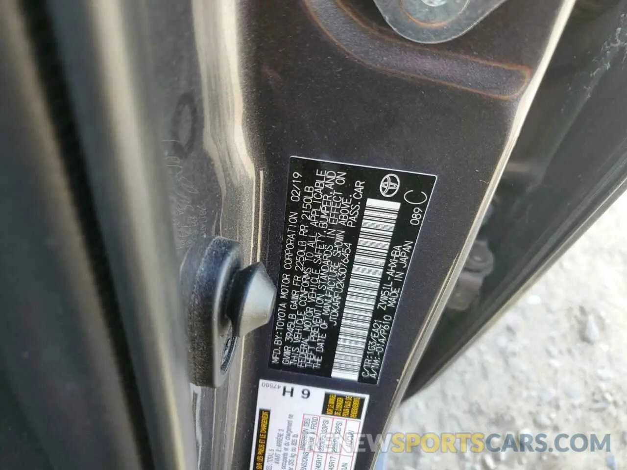13 fotografías del automóvil dañado JTDKARFU2K3076454 TOYOTA PRIUS 2019