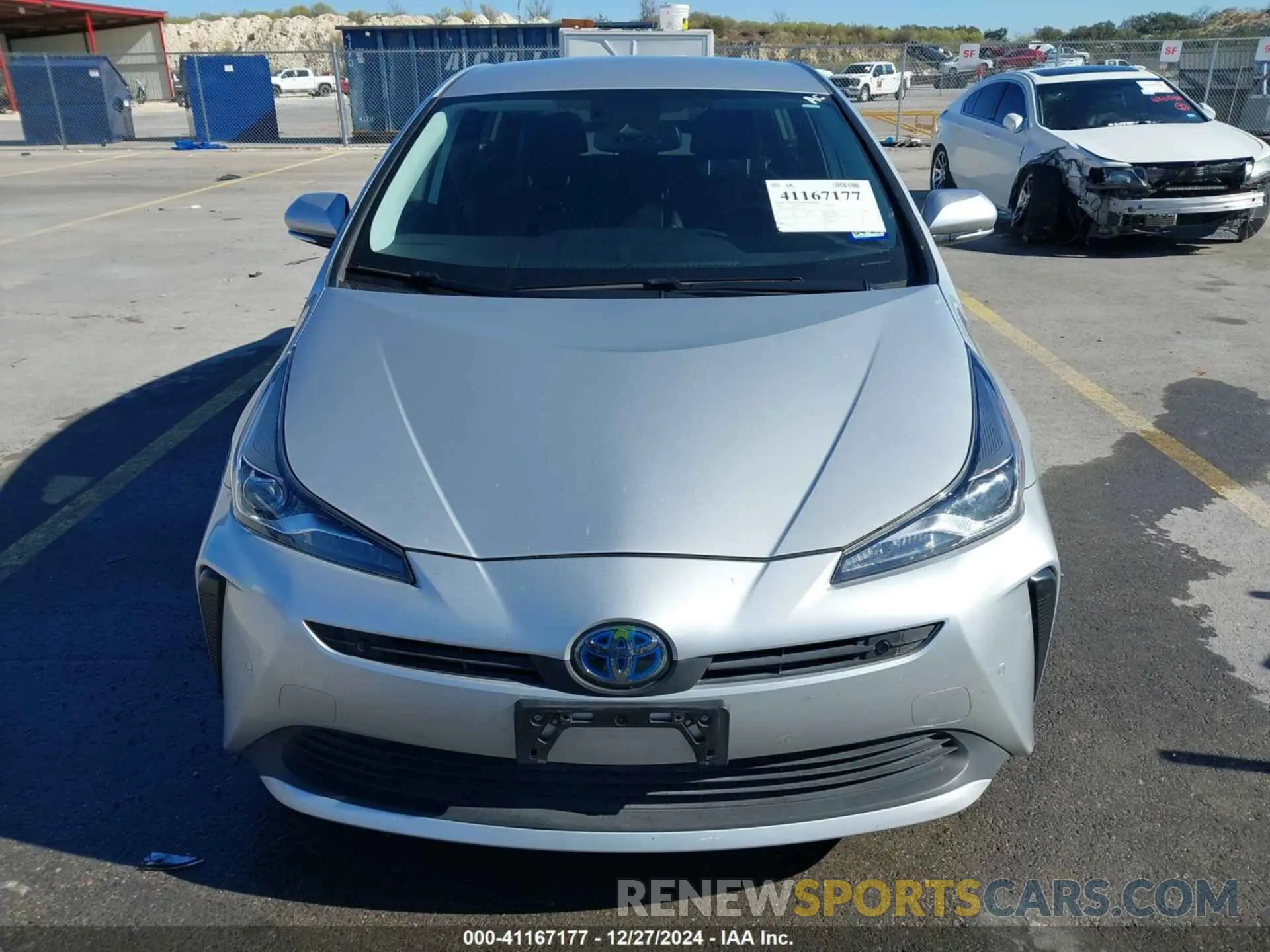 12 fotografías del automóvil dañado JTDKARFU2K3077524 TOYOTA PRIUS 2019