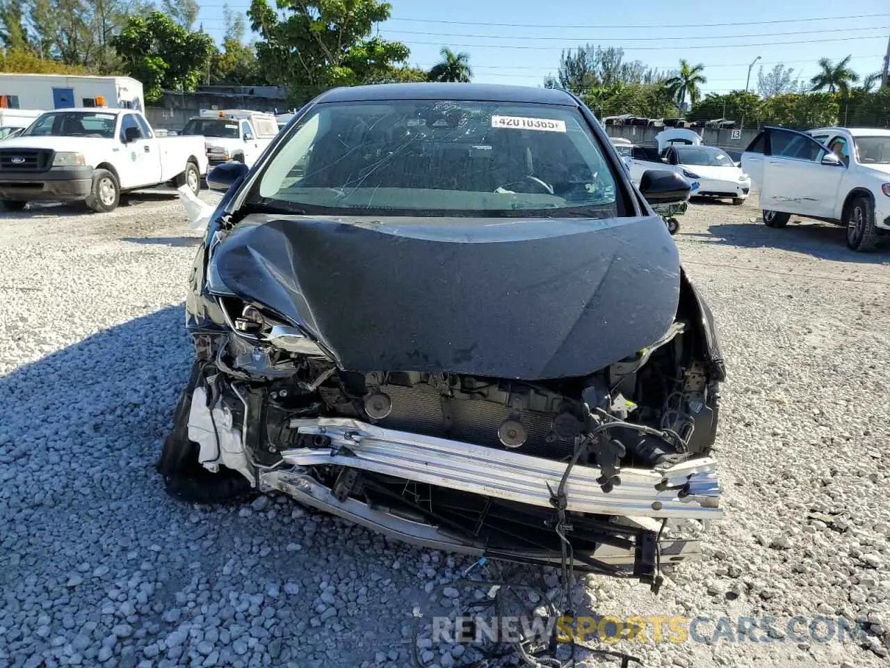 5 fotografías del automóvil dañado JTDKARFU2K3084196 TOYOTA PRIUS 2019
