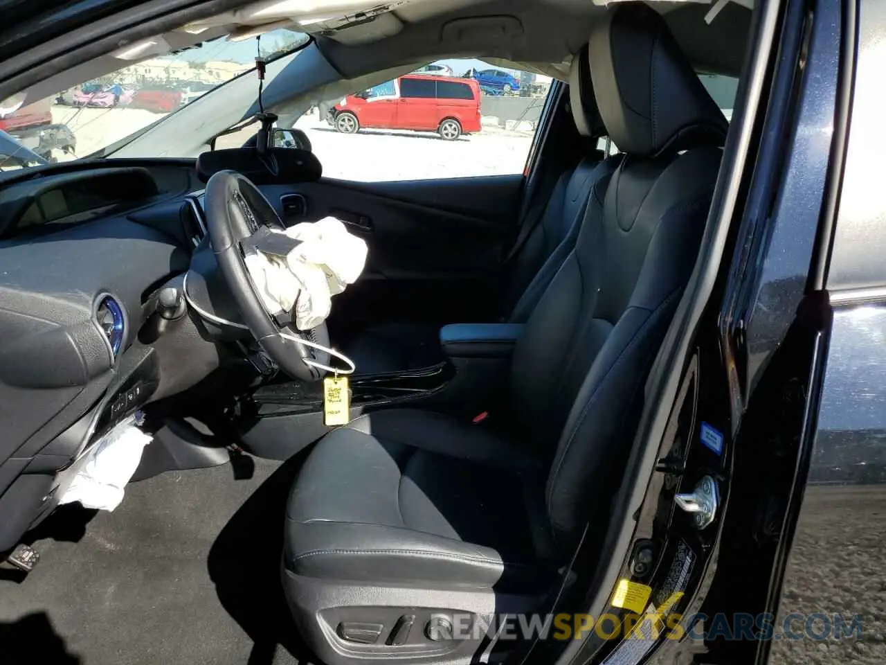 7 fotografías del automóvil dañado JTDKARFU2K3084196 TOYOTA PRIUS 2019