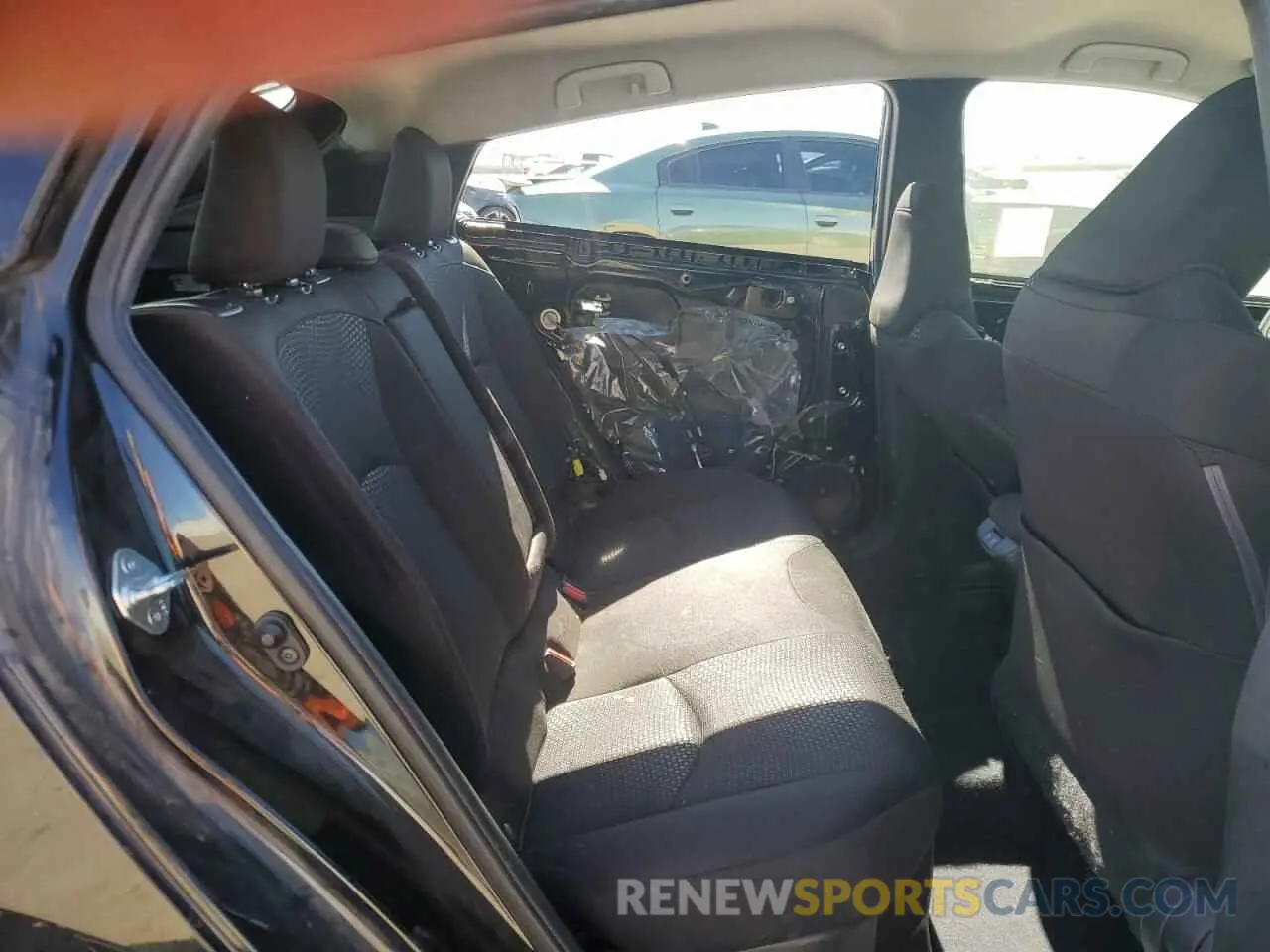 10 fotografías del automóvil dañado JTDKARFU3K3074258 TOYOTA PRIUS 2019