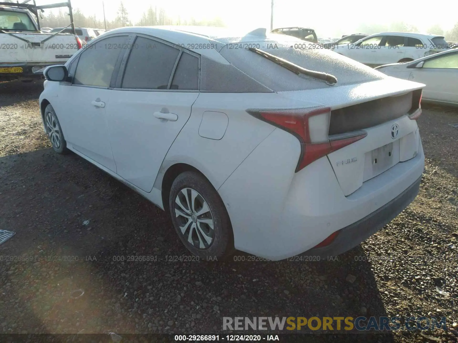 3 fotografías del automóvil dañado JTDKARFU3K3075667 TOYOTA PRIUS 2019