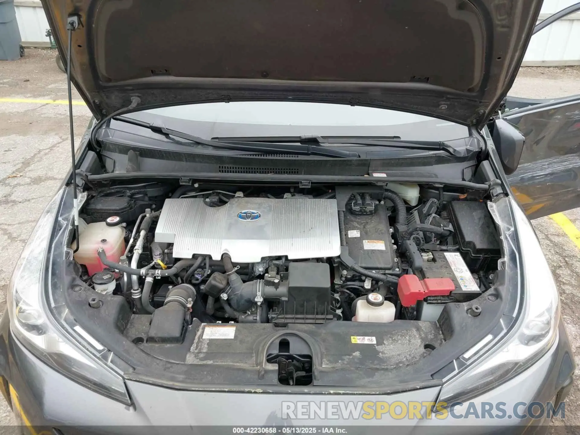 10 fotografías del automóvil dañado JTDKARFU3K3080738 TOYOTA PRIUS 2019