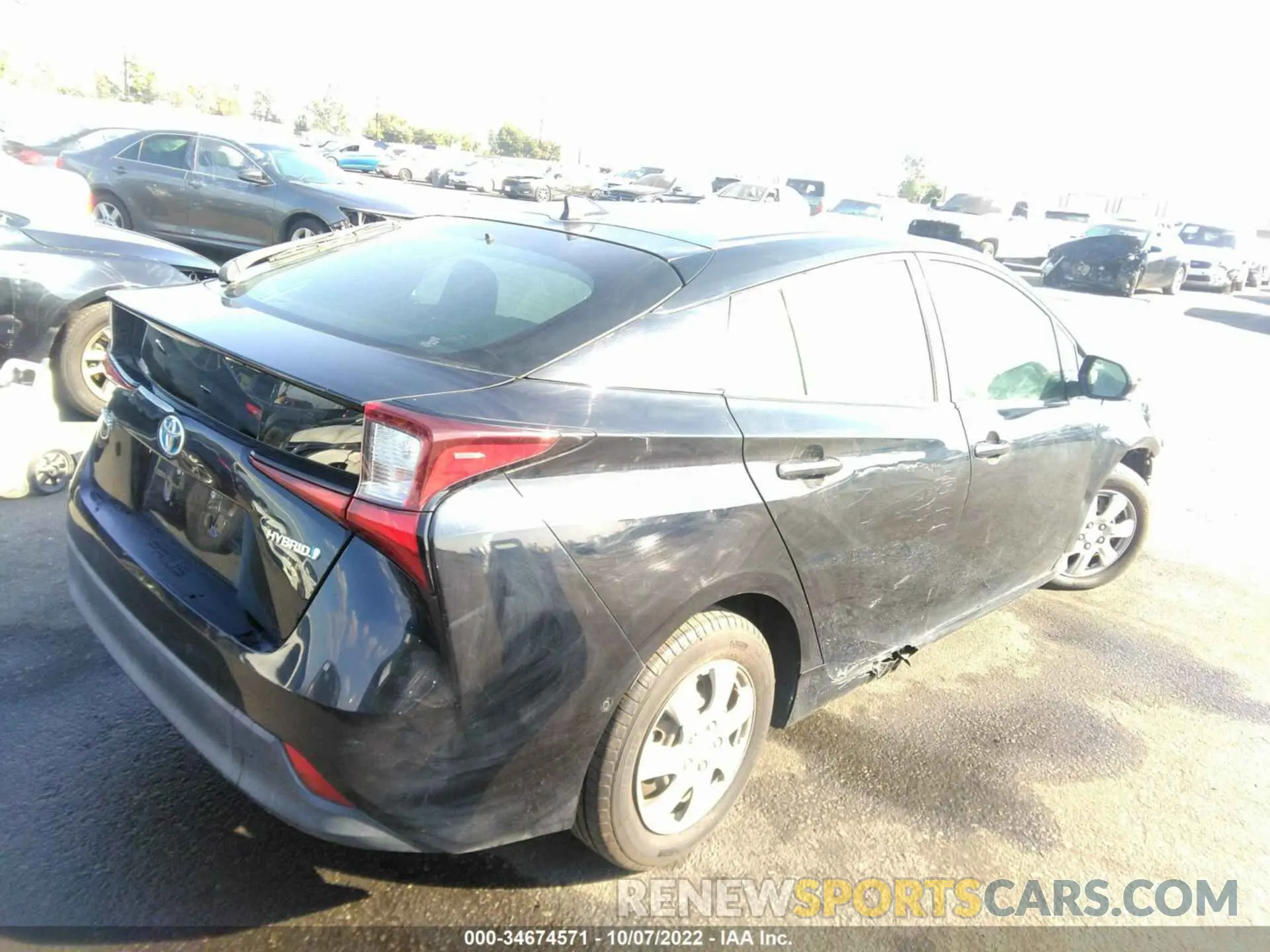 4 fotografías del automóvil dañado JTDKARFU3K3082313 TOYOTA PRIUS 2019