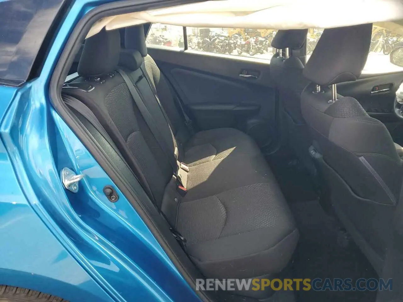 10 fotografías del automóvil dañado JTDKARFU3K3088497 TOYOTA PRIUS 2019