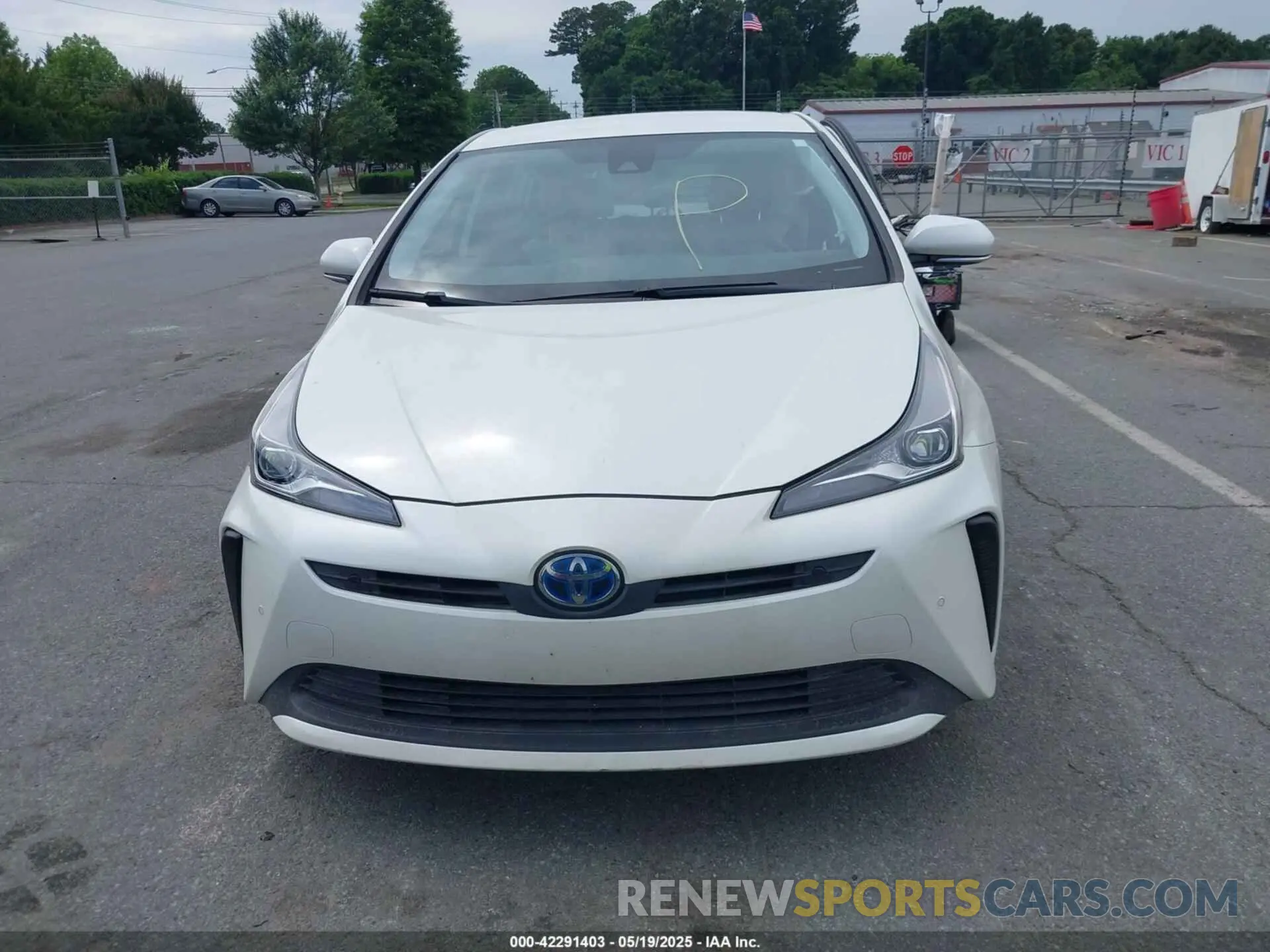 11 fotografías del automóvil dañado JTDKARFU3K3102222 TOYOTA PRIUS 2019