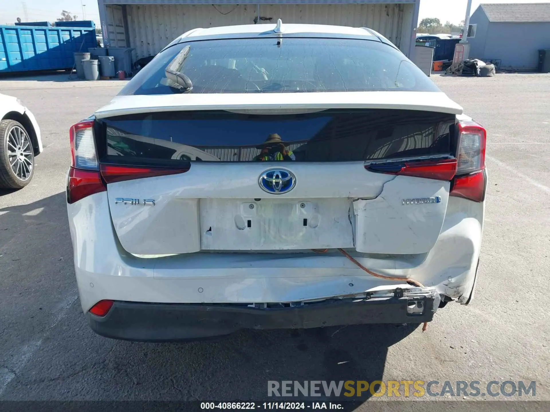 16 fotografías del automóvil dañado JTDKARFU4K3078397 TOYOTA PRIUS 2019