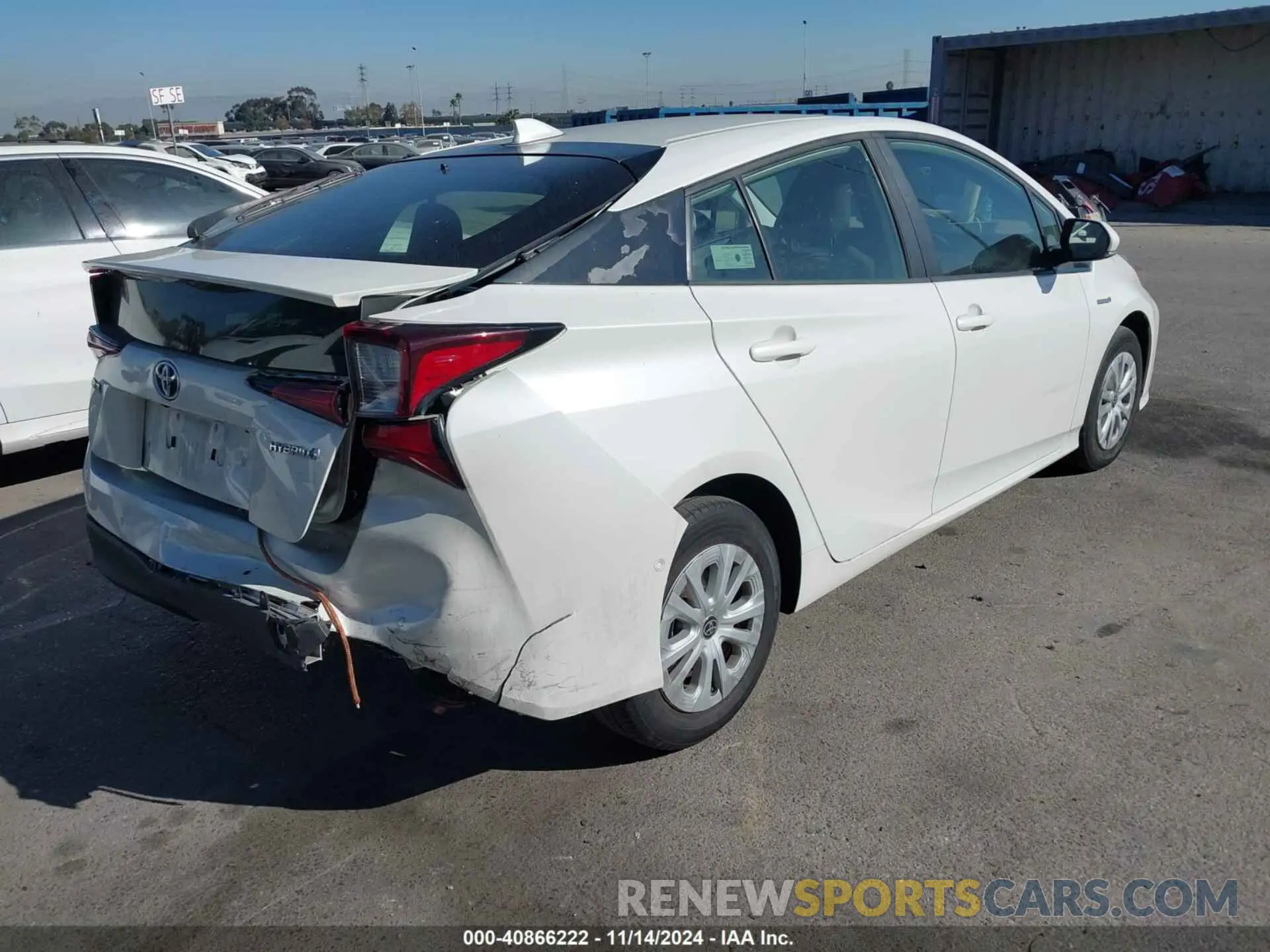 4 fotografías del automóvil dañado JTDKARFU4K3078397 TOYOTA PRIUS 2019
