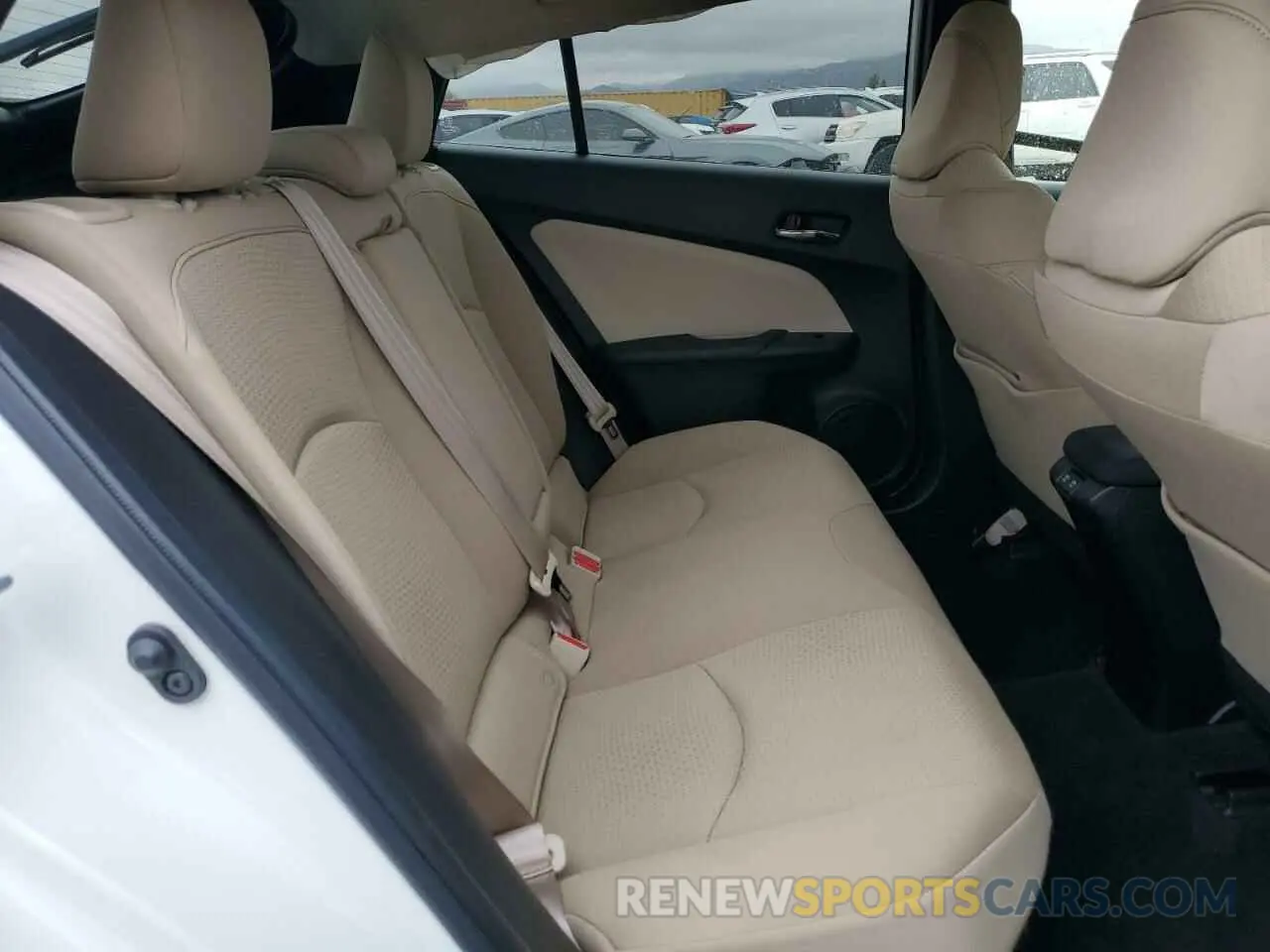 10 fotografías del automóvil dañado JTDKARFU4K3086600 TOYOTA PRIUS 2019