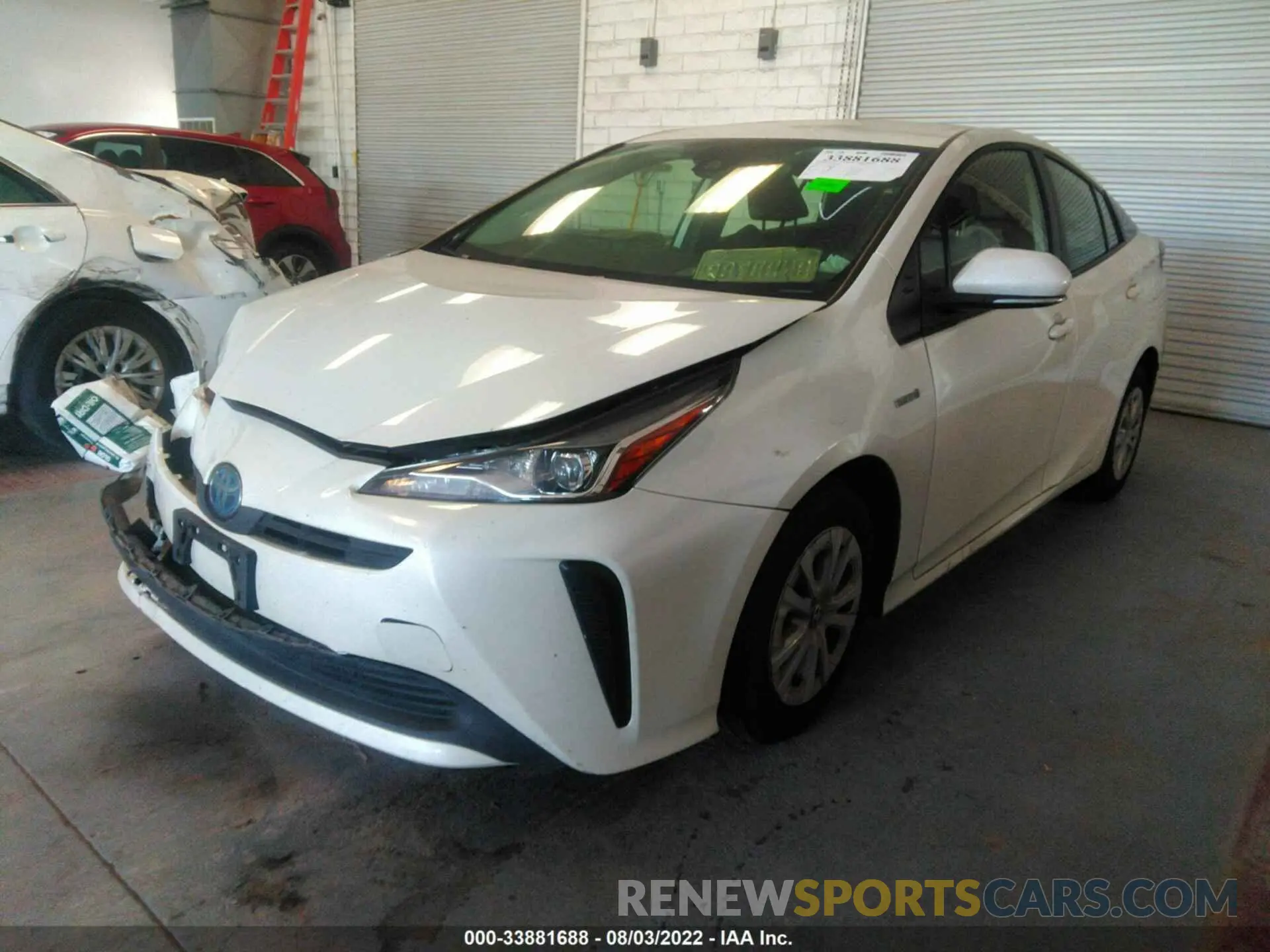 2 fotografías del automóvil dañado JTDKARFU4K3090873 TOYOTA PRIUS 2019