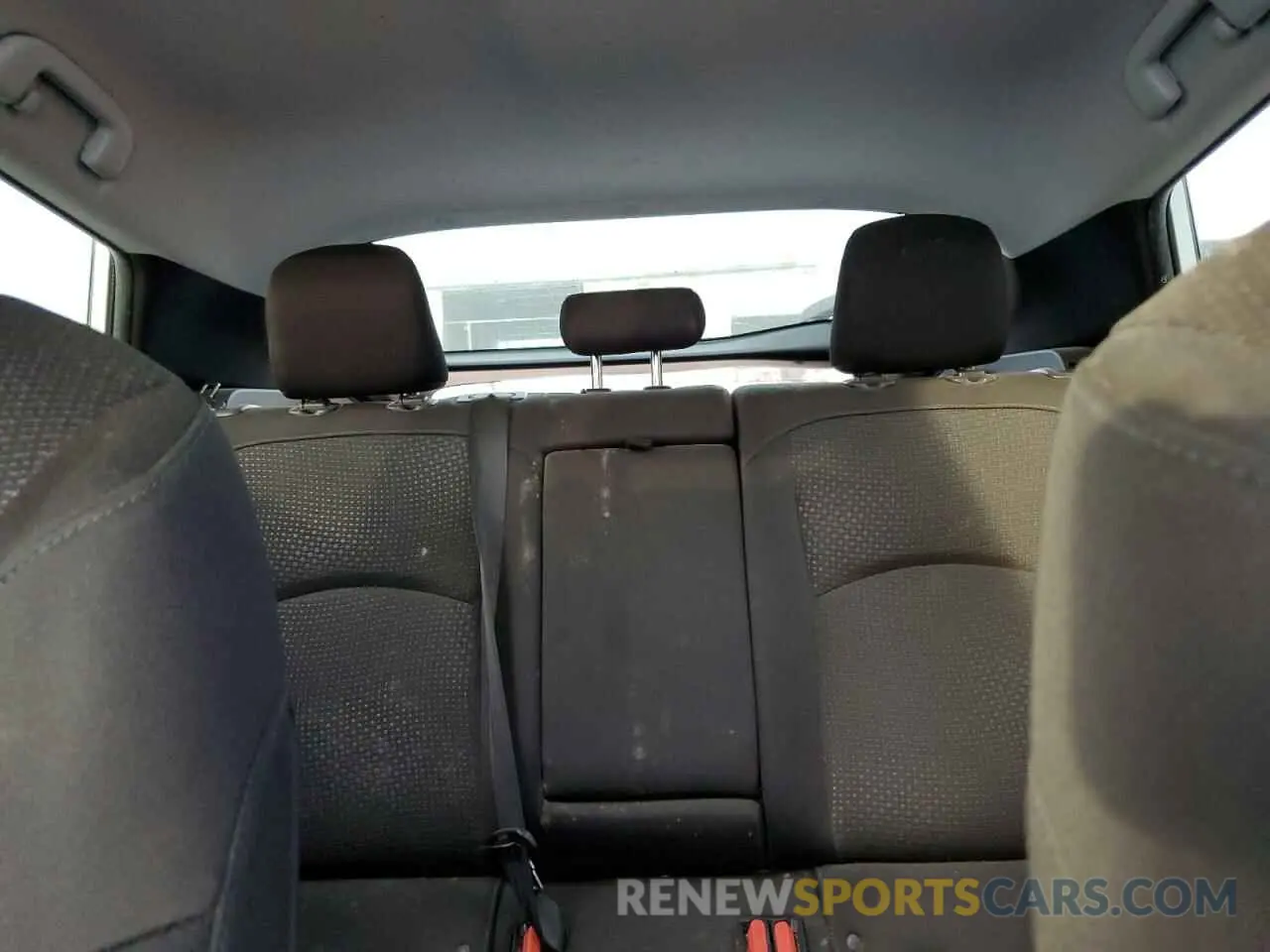 10 fotografías del automóvil dañado JTDKARFU4K3093515 TOYOTA PRIUS 2019