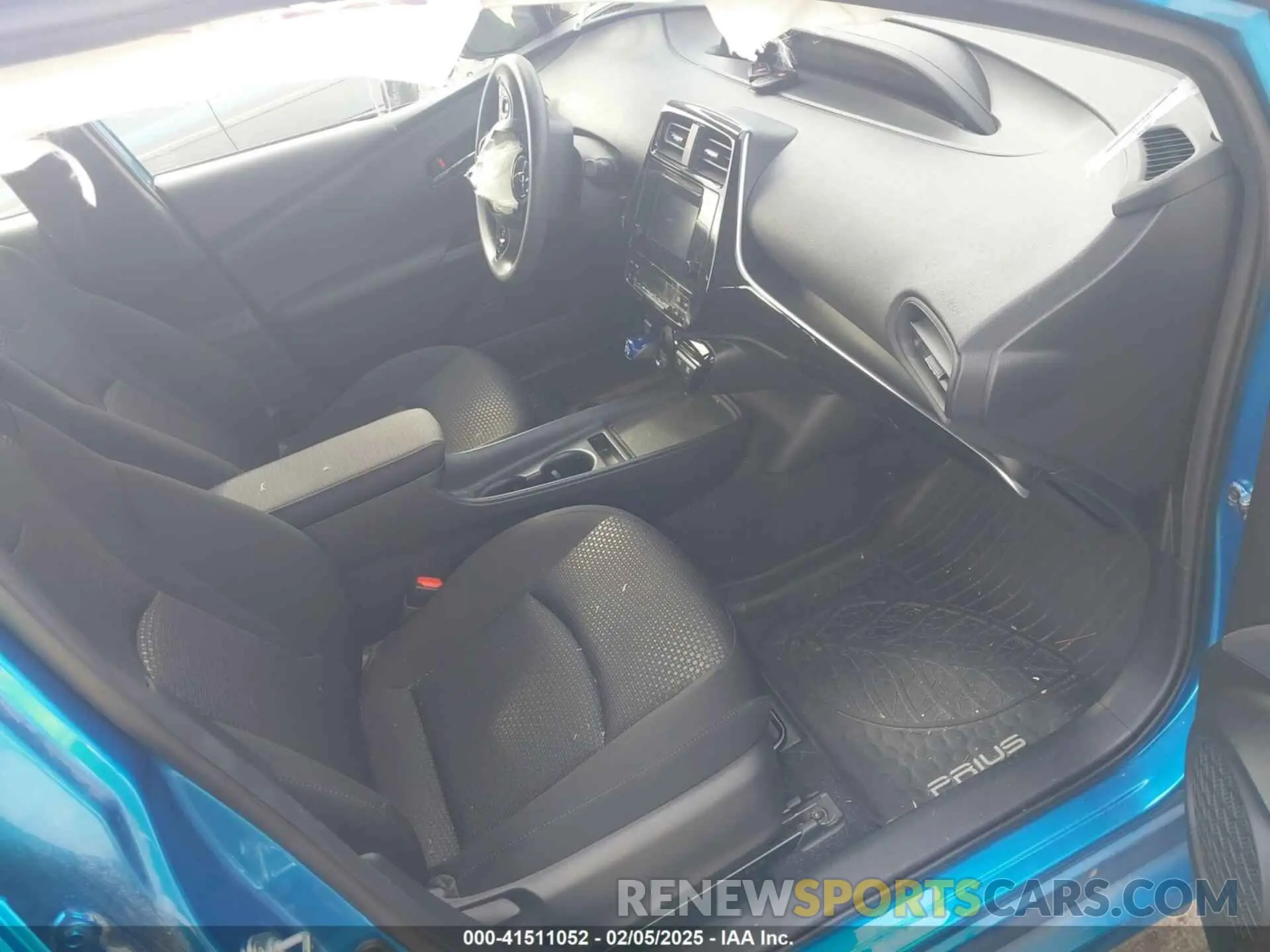 5 fotografías del automóvil dañado JTDKARFU4K3101466 TOYOTA PRIUS 2019