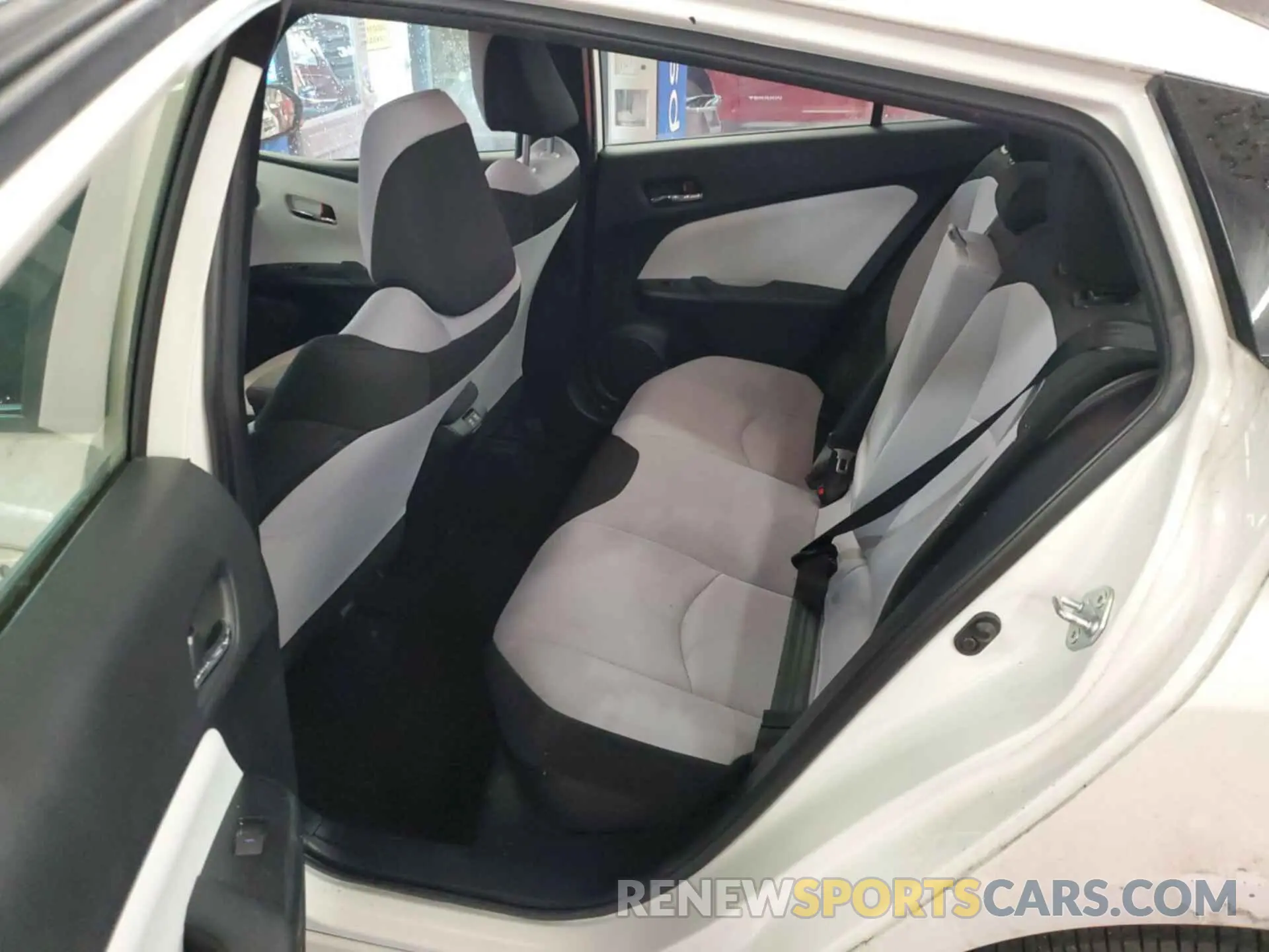 20 fotografías del automóvil dañado JTDKARFU5K3068994 TOYOTA PRIUS 2019