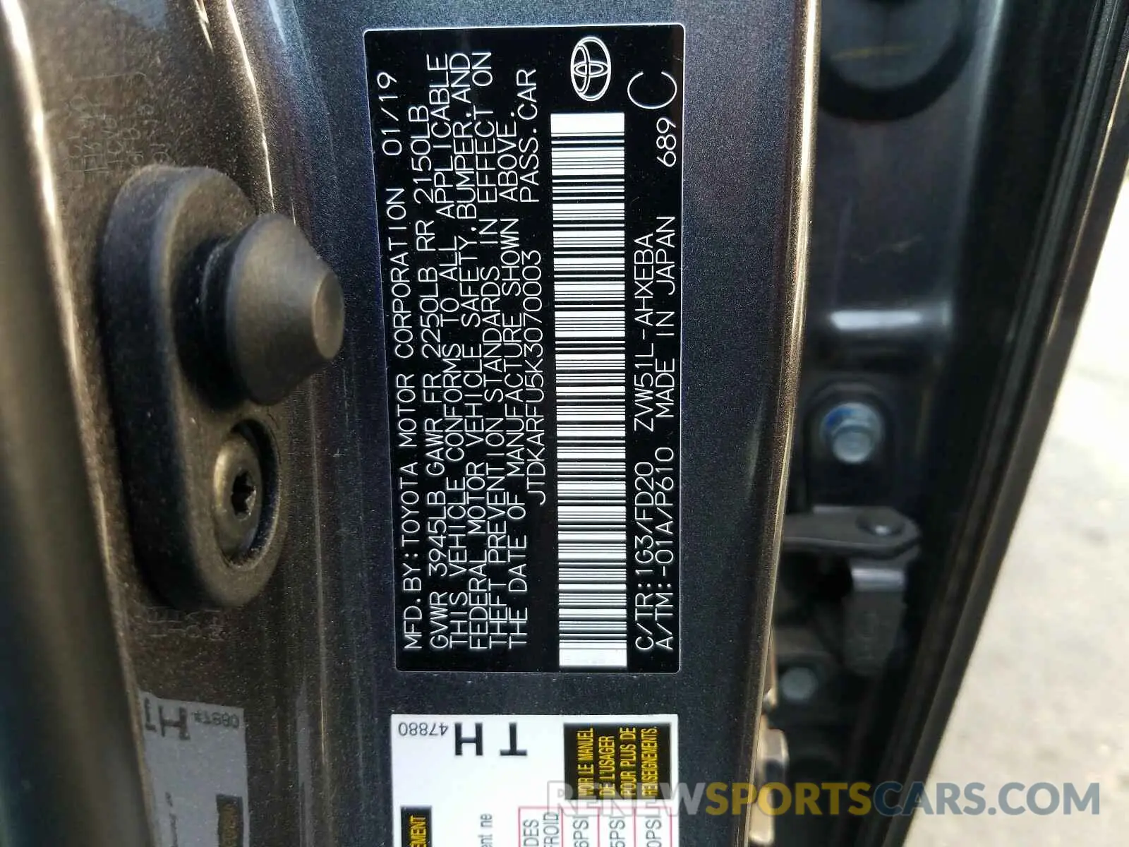 10 fotografías del automóvil dañado JTDKARFU5K3070003 TOYOTA PRIUS 2019