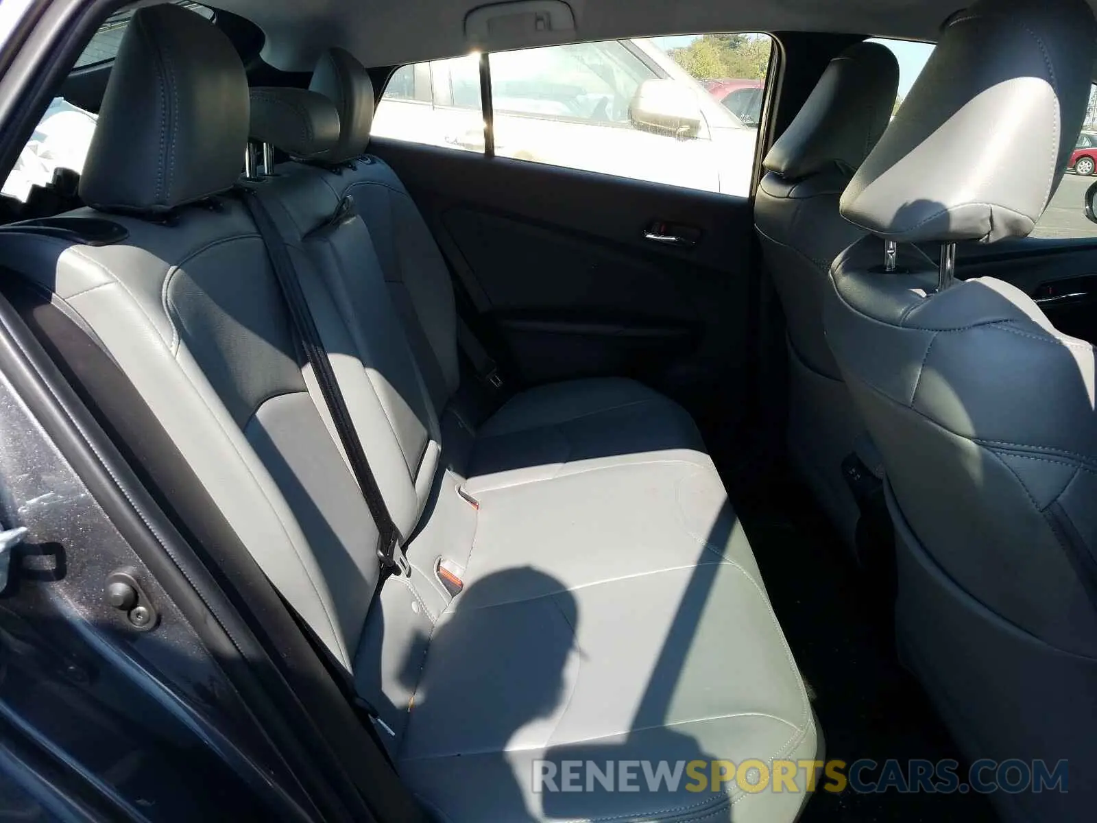 6 fotografías del automóvil dañado JTDKARFU5K3070003 TOYOTA PRIUS 2019