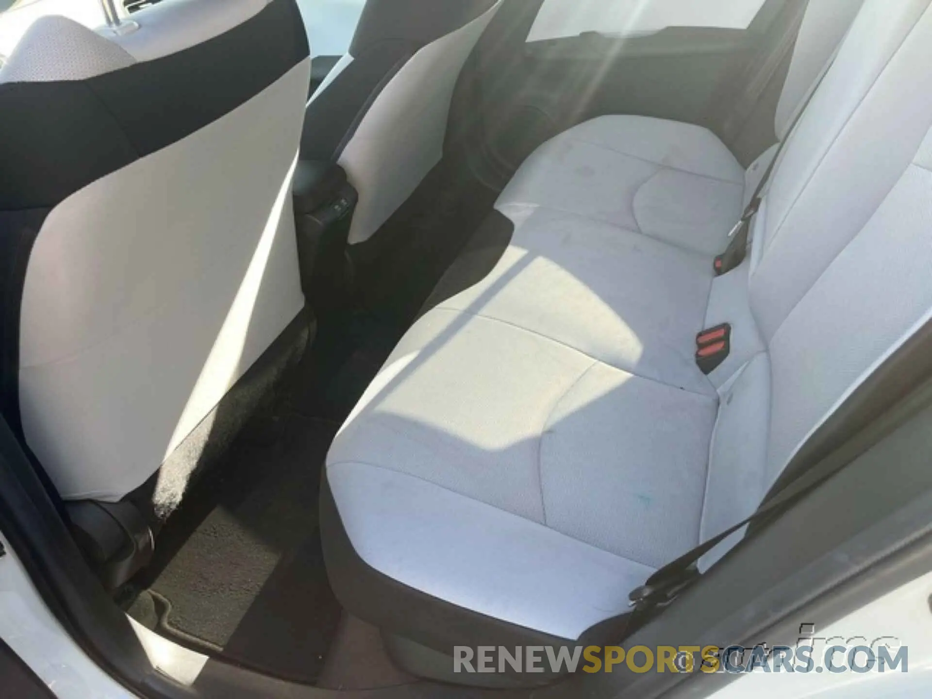 10 fotografías del automóvil dañado JTDKARFU5K3071006 TOYOTA PRIUS 2019