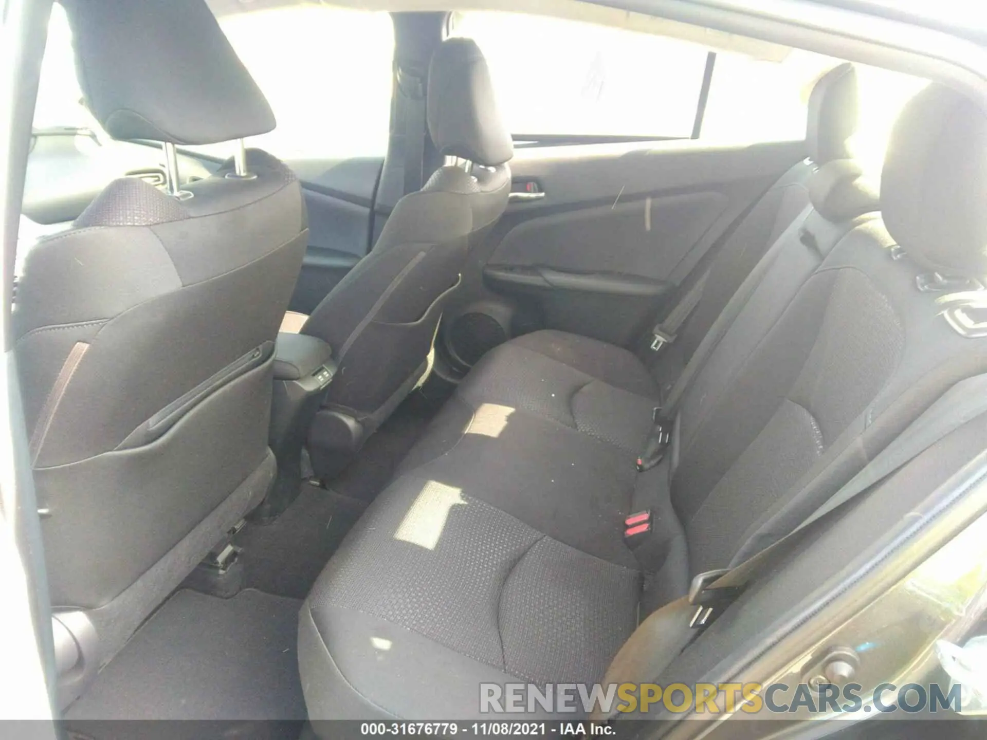 8 fotografías del automóvil dañado JTDKARFU5K3085178 TOYOTA PRIUS 2019