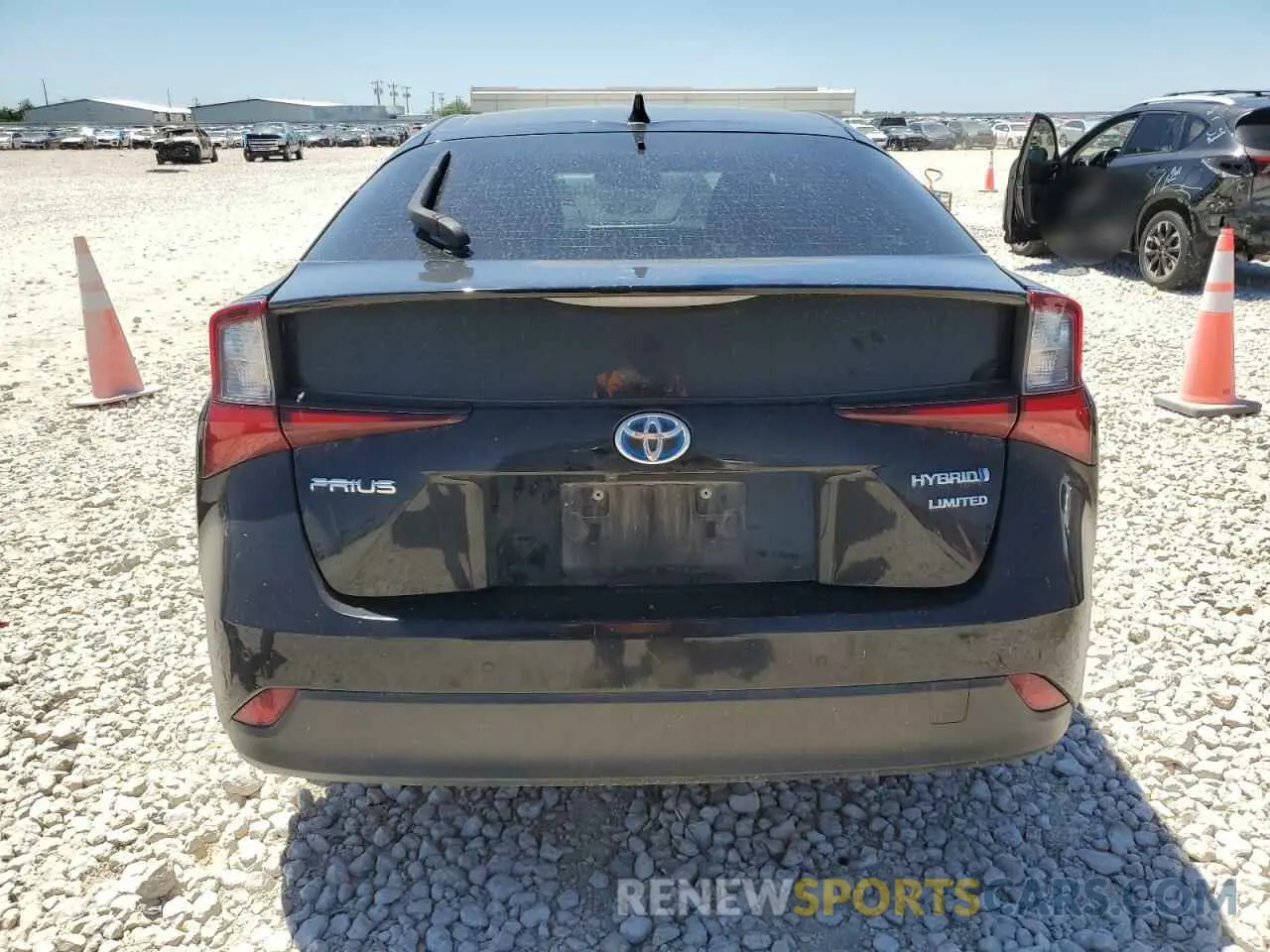 6 fotografías del automóvil dañado JTDKARFU7K3071668 TOYOTA PRIUS 2019