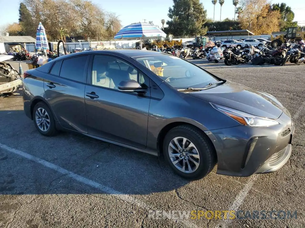 4 fotografías del automóvil dañado JTDKARFU7K3075476 TOYOTA PRIUS 2019