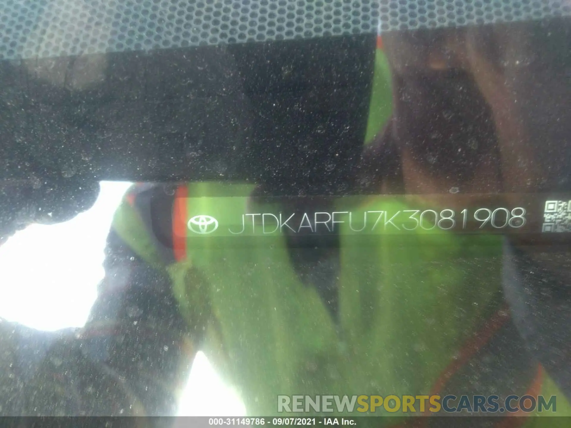 9 fotografías del automóvil dañado JTDKARFU7K3081908 TOYOTA PRIUS 2019
