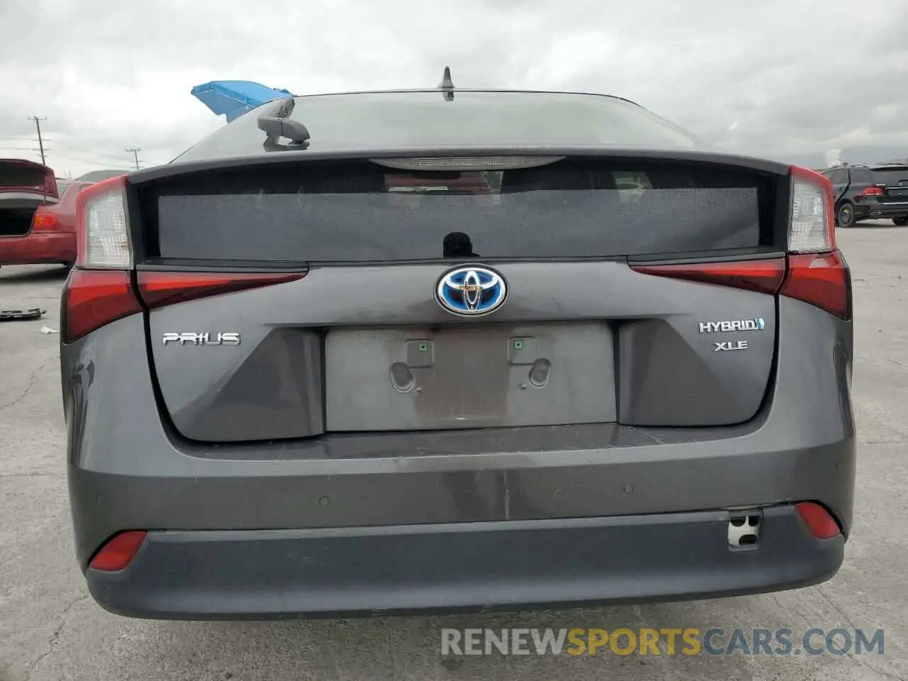 6 fotografías del automóvil dañado JTDKARFU7K3086591 TOYOTA PRIUS 2019
