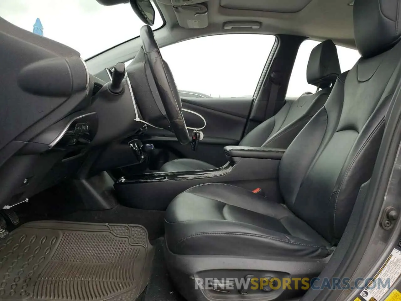 7 fotografías del automóvil dañado JTDKARFU7K3086591 TOYOTA PRIUS 2019