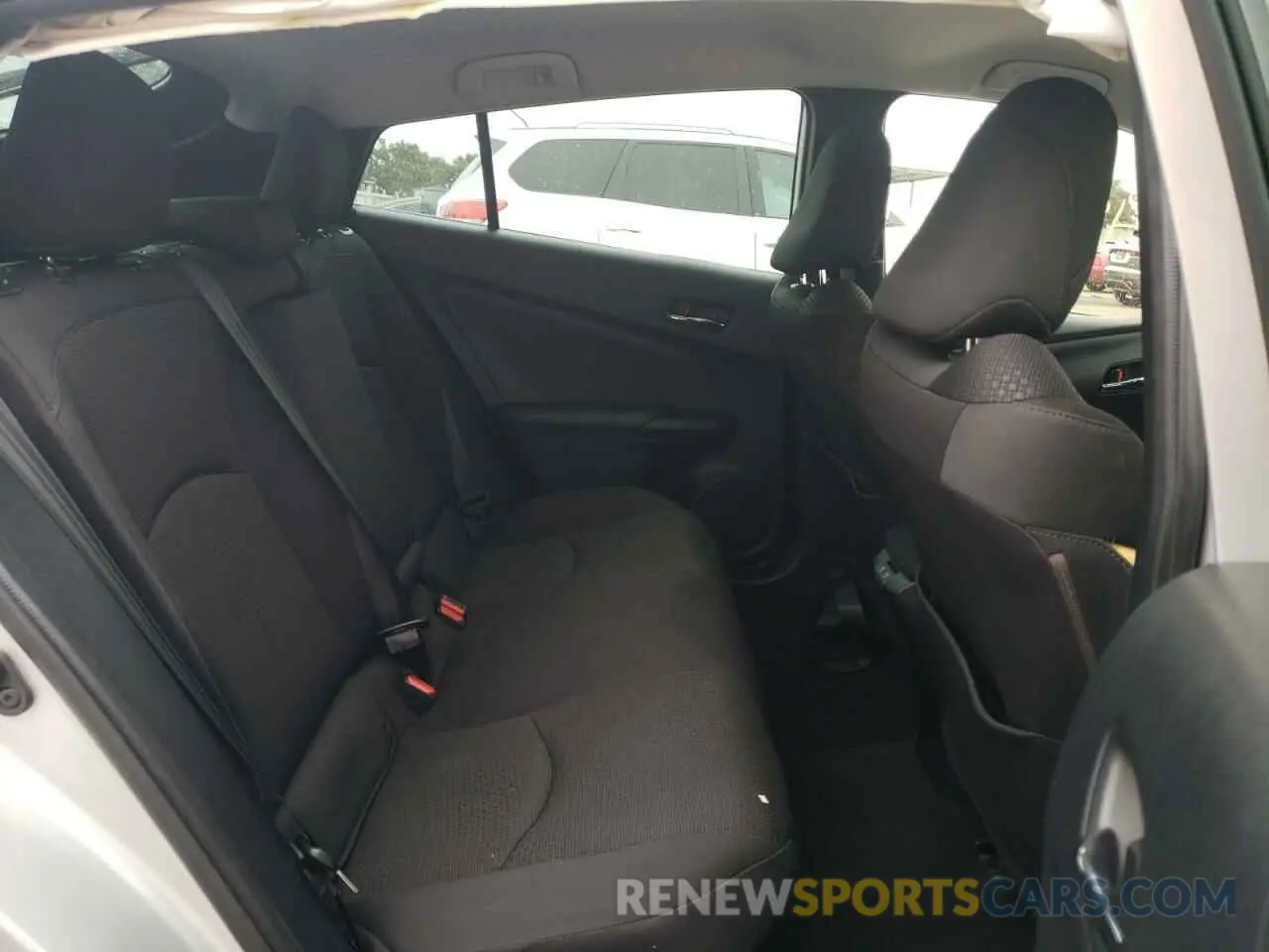 6 fotografías del automóvil dañado JTDKARFU8K3071341 TOYOTA PRIUS 2019