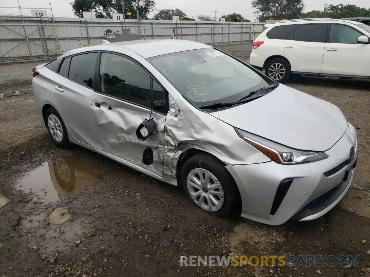 9 fotografías del automóvil dañado JTDKARFU8K3071341 TOYOTA PRIUS 2019
