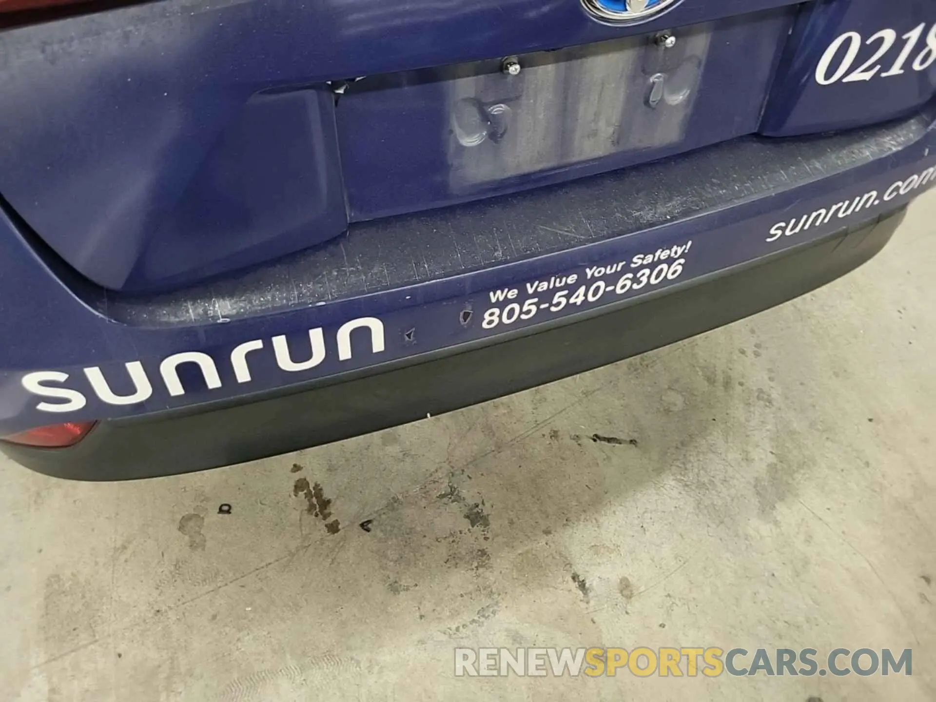 5 fotografías del automóvil dañado JTDKARFU8K3071520 TOYOTA PRIUS 2019