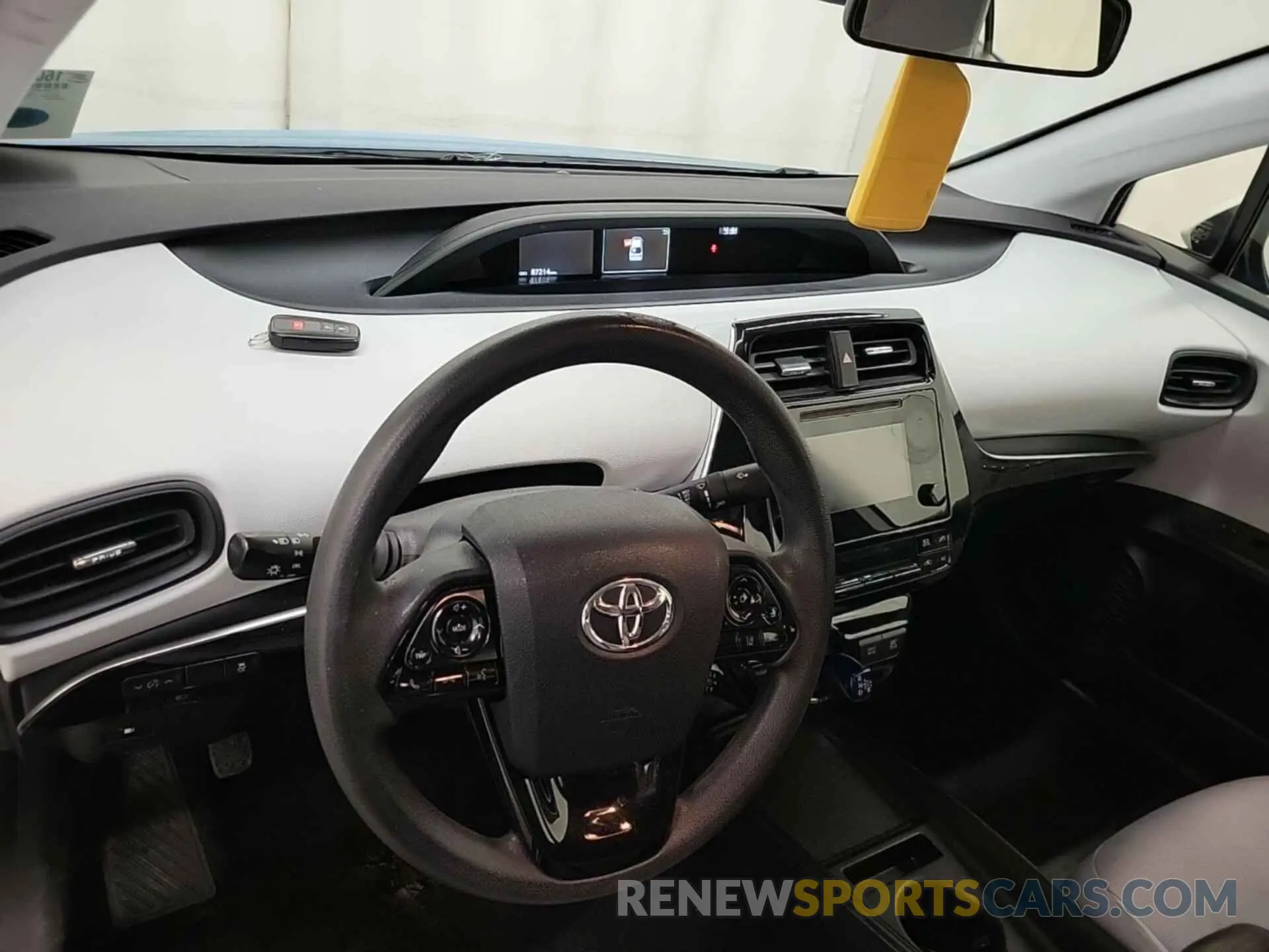 9 fotografías del automóvil dañado JTDKARFU8K3071520 TOYOTA PRIUS 2019
