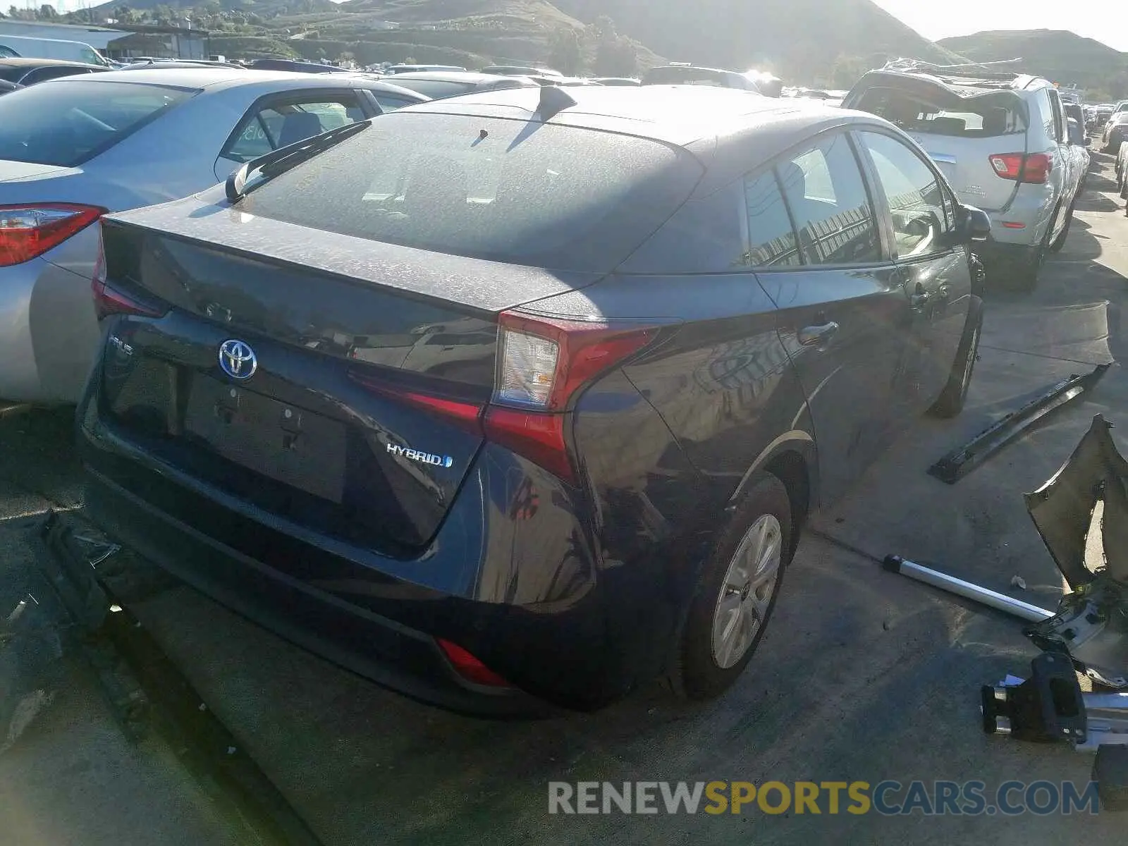 4 fotografías del automóvil dañado JTDKARFU8K3075471 TOYOTA PRIUS 2019