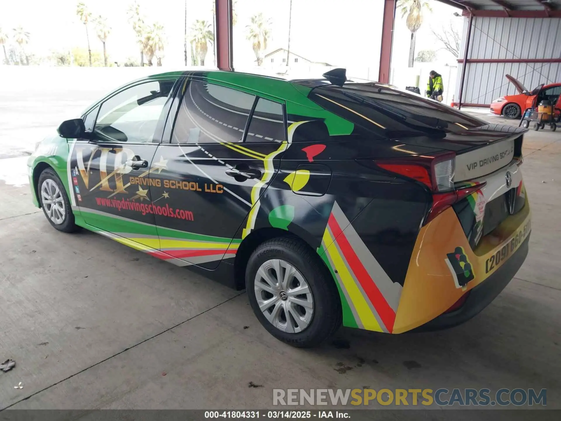 3 fotografías del automóvil dañado JTDKARFU8K3095428 TOYOTA PRIUS 2019