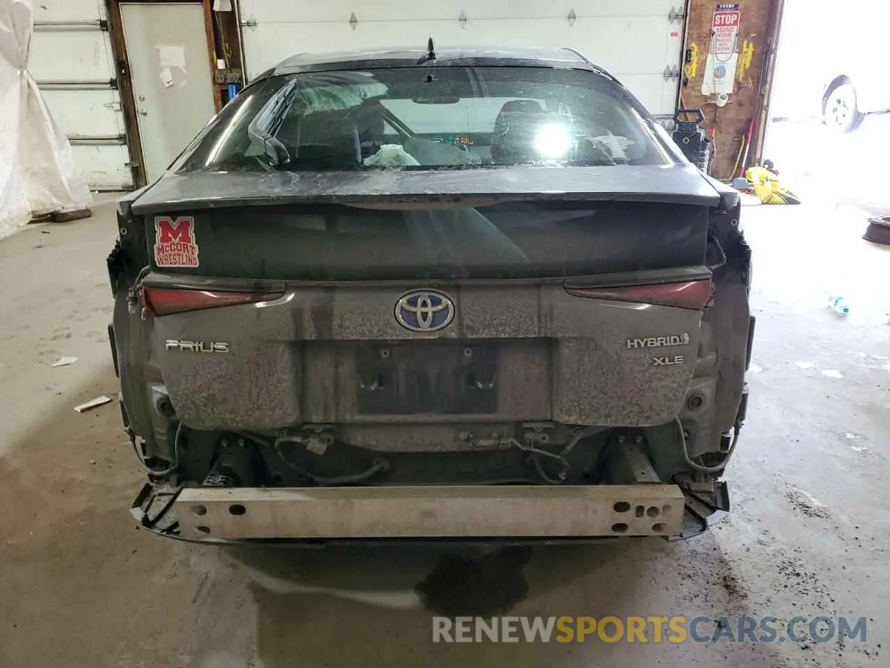 6 fotografías del automóvil dañado JTDKARFU9K3071705 TOYOTA PRIUS 2019