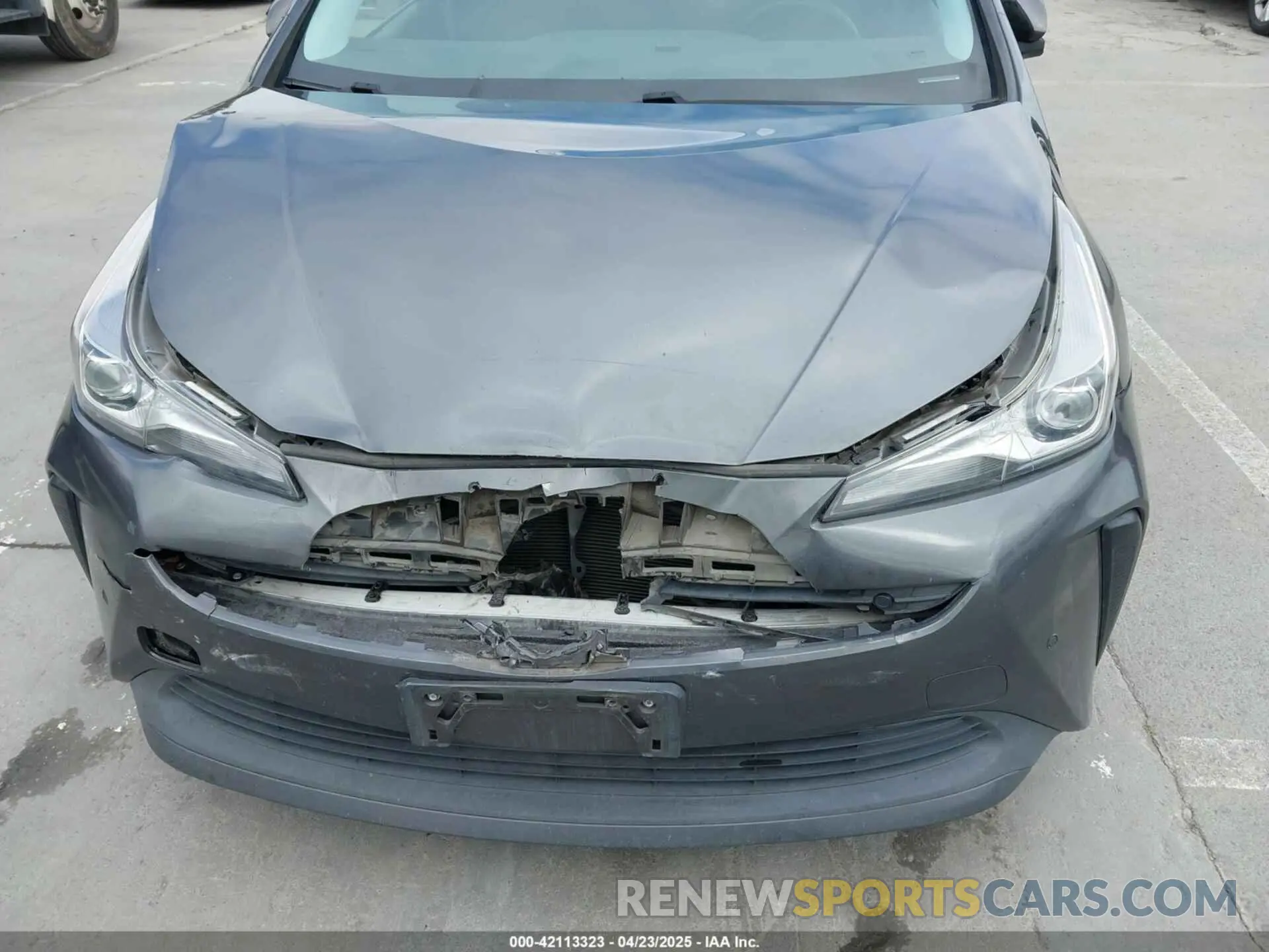 6 fotografías del automóvil dañado JTDKARFU9K3075219 TOYOTA PRIUS 2019