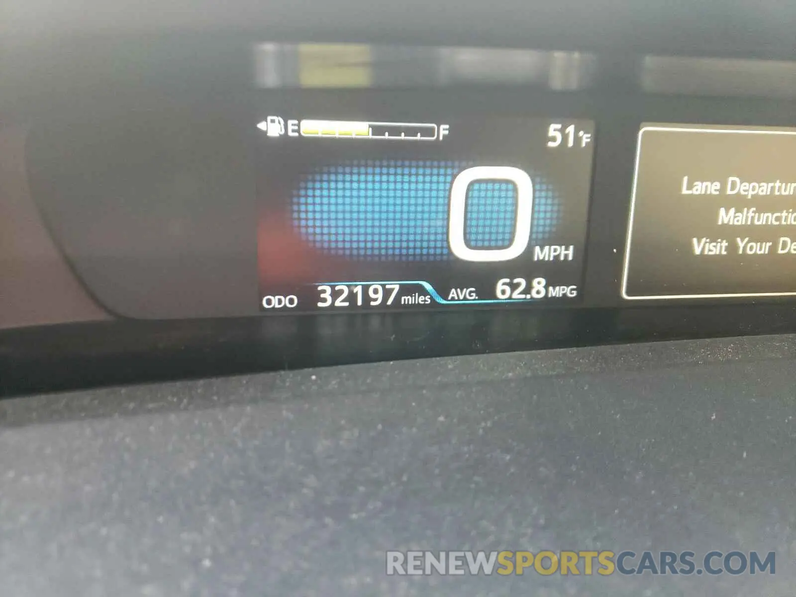 8 fotografías del automóvil dañado JTDKARFU9K3076824 TOYOTA PRIUS 2019