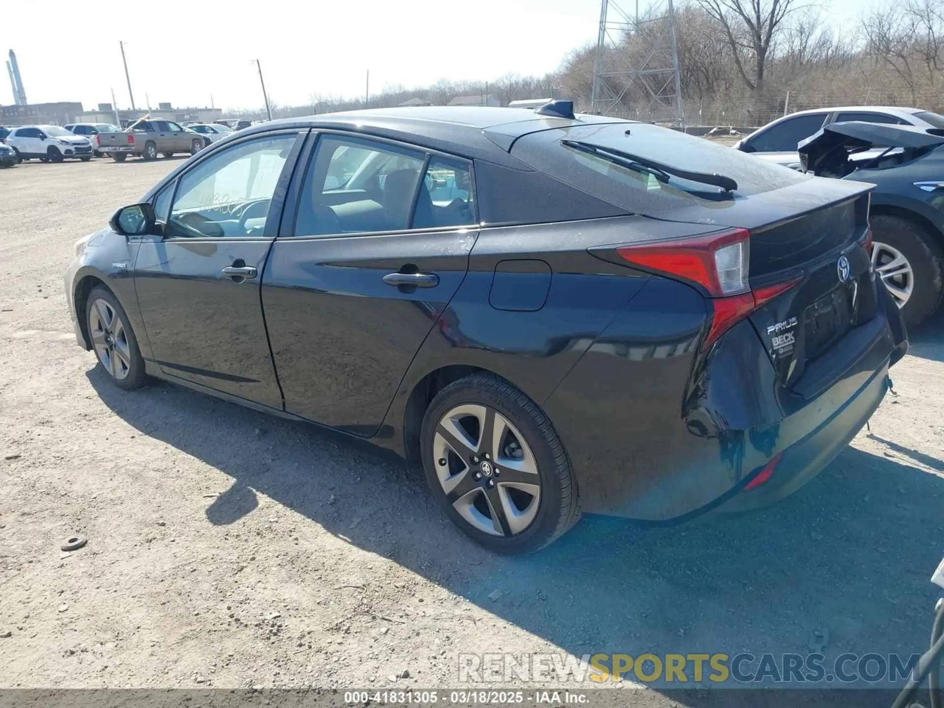 3 fotografías del automóvil dañado JTDKARFUXK3101259 TOYOTA PRIUS 2019