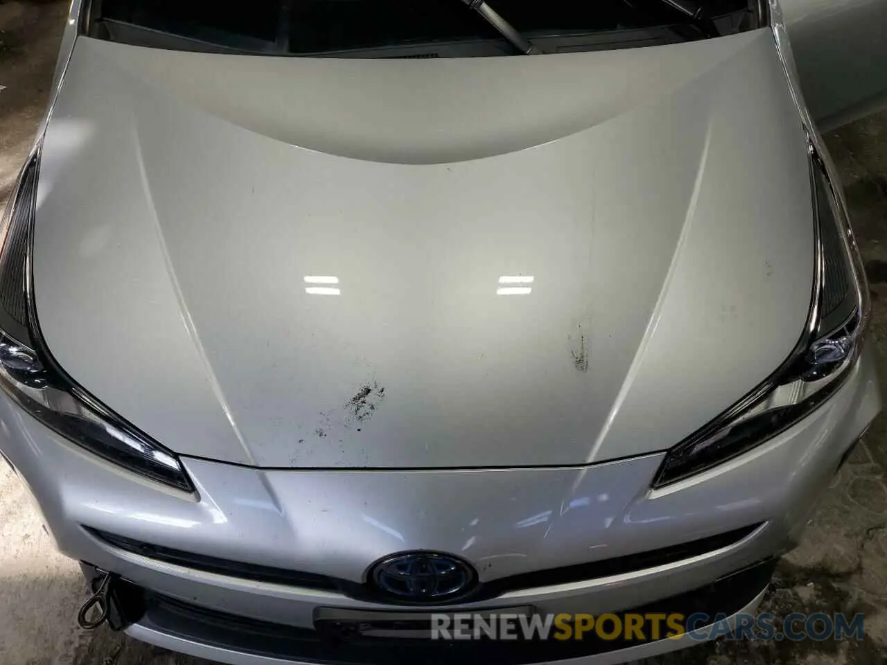 11 fotografías del automóvil dañado JTDL9RFU1K3005288 TOYOTA PRIUS 2019