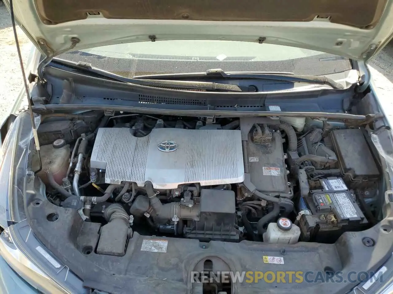 12 fotografías del automóvil dañado JTDL9RFU1K3005534 TOYOTA PRIUS 2019