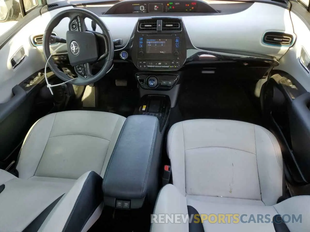 8 fotografías del automóvil dañado JTDL9RFU1K3005534 TOYOTA PRIUS 2019