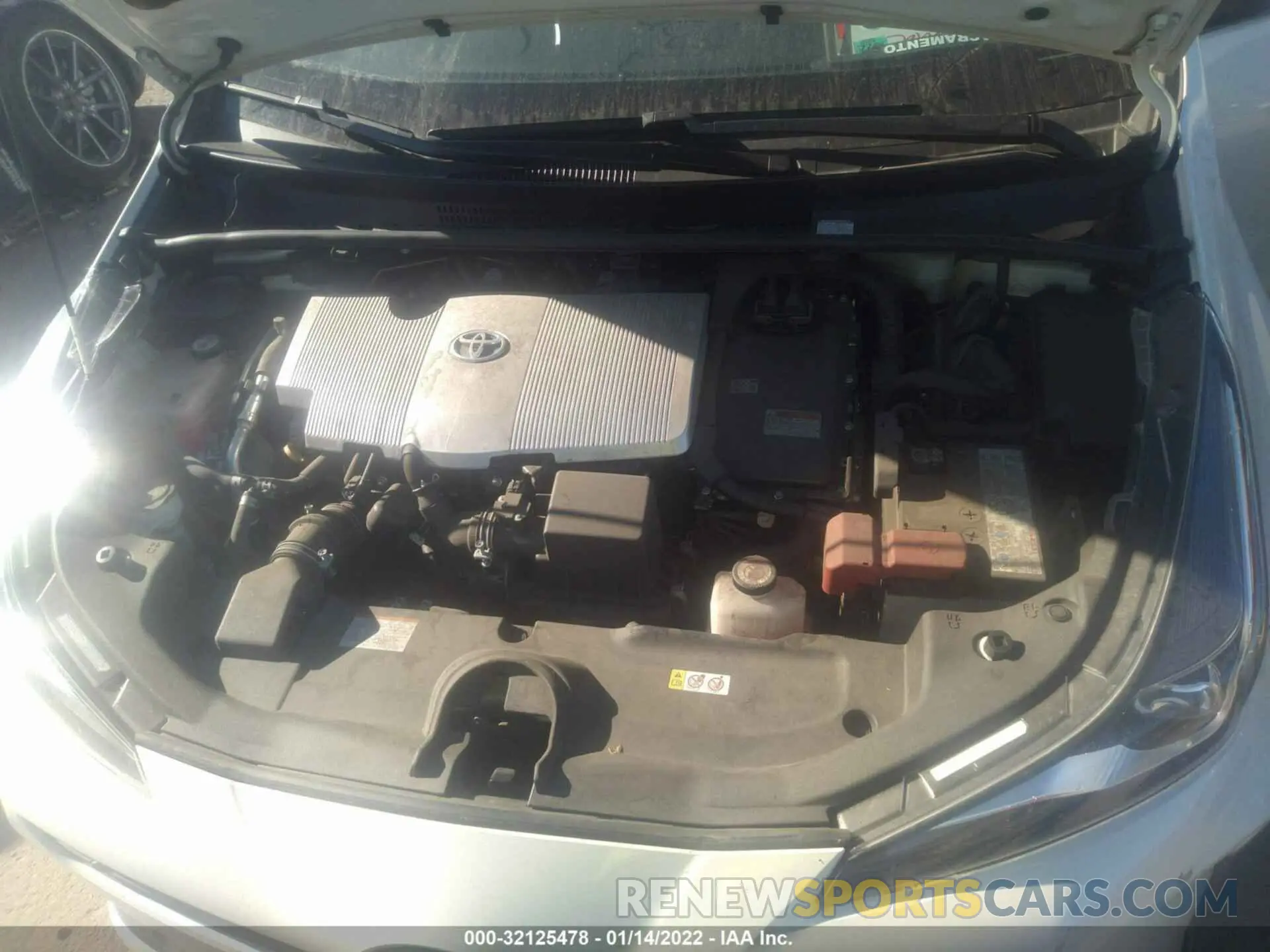 10 fotografías del automóvil dañado JTDL9RFU2K3003484 TOYOTA PRIUS 2019