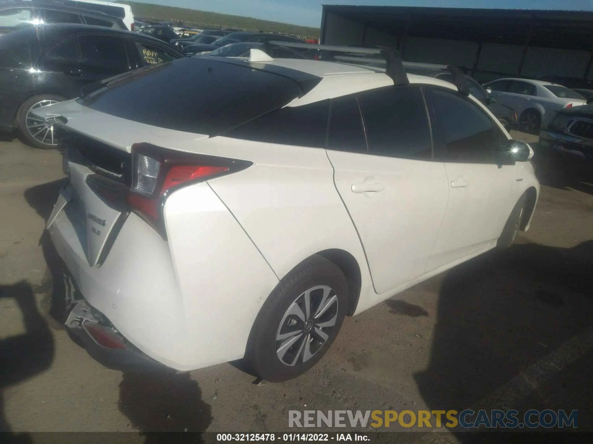 4 fotografías del automóvil dañado JTDL9RFU2K3003484 TOYOTA PRIUS 2019