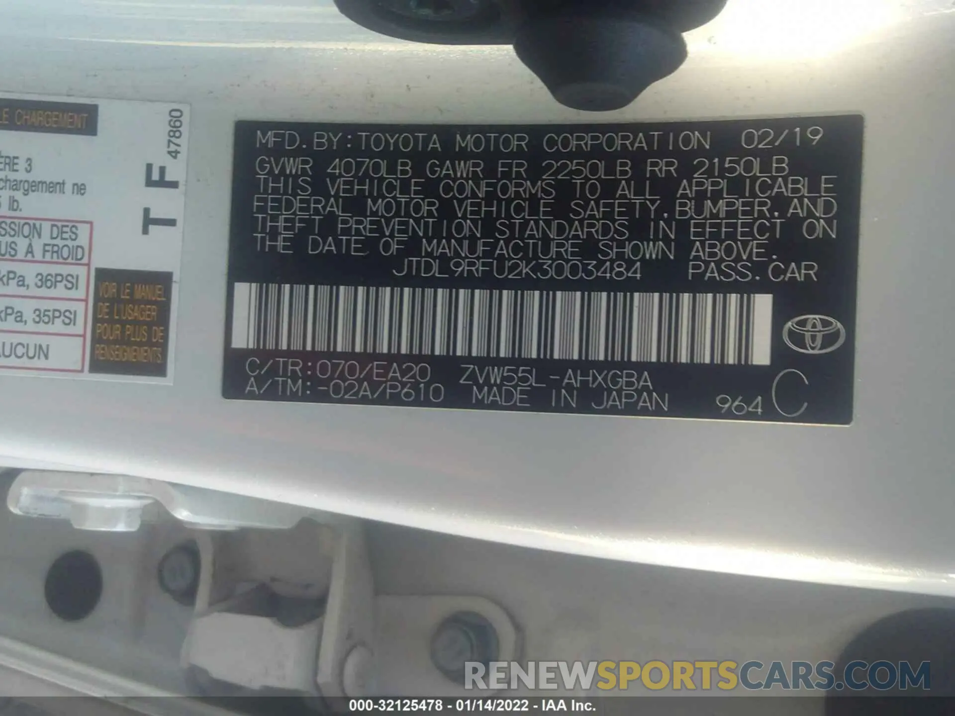 9 fotografías del automóvil dañado JTDL9RFU2K3003484 TOYOTA PRIUS 2019