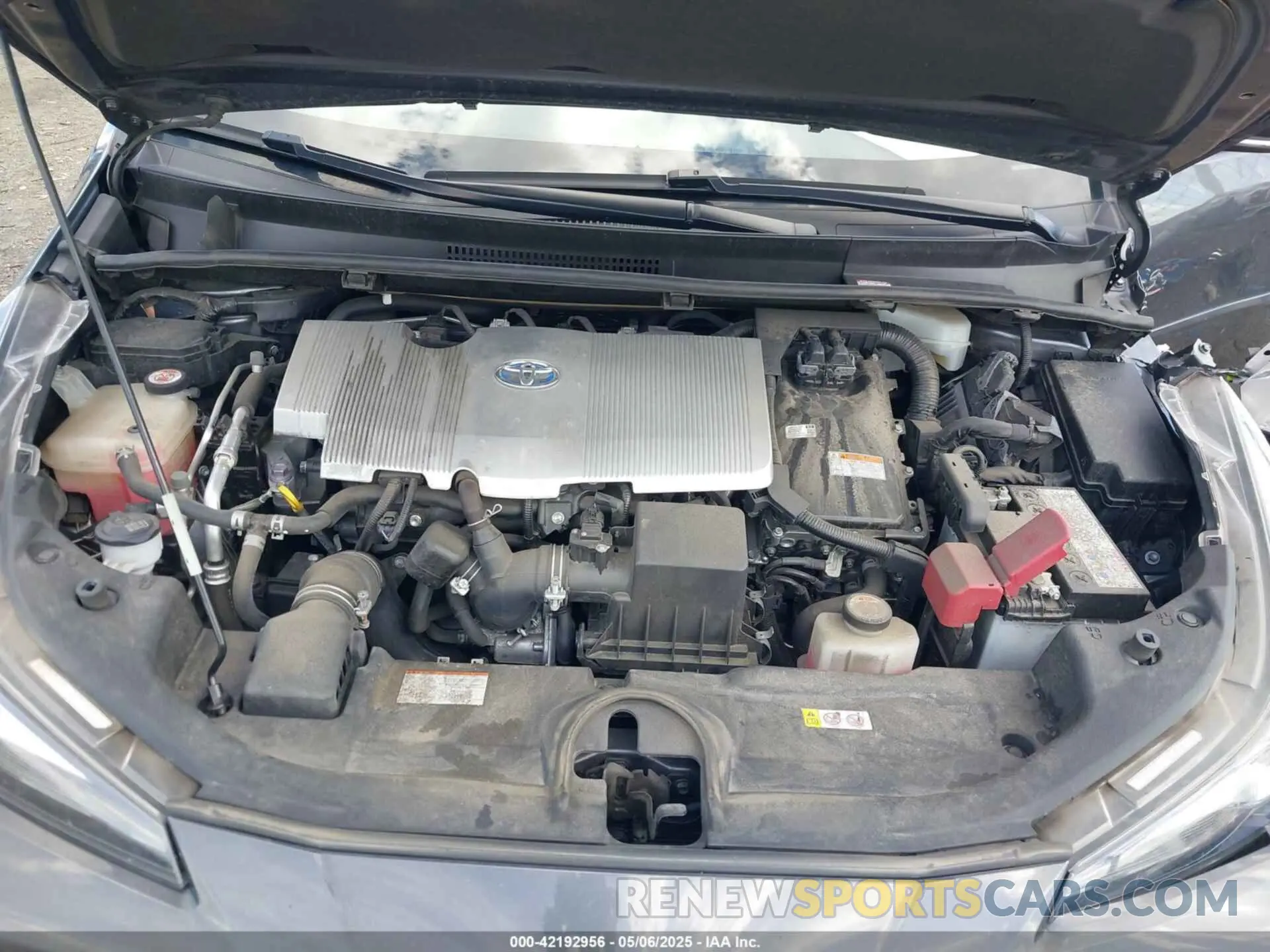 10 fotografías del automóvil dañado JTDL9RFU2K3005915 TOYOTA PRIUS 2019