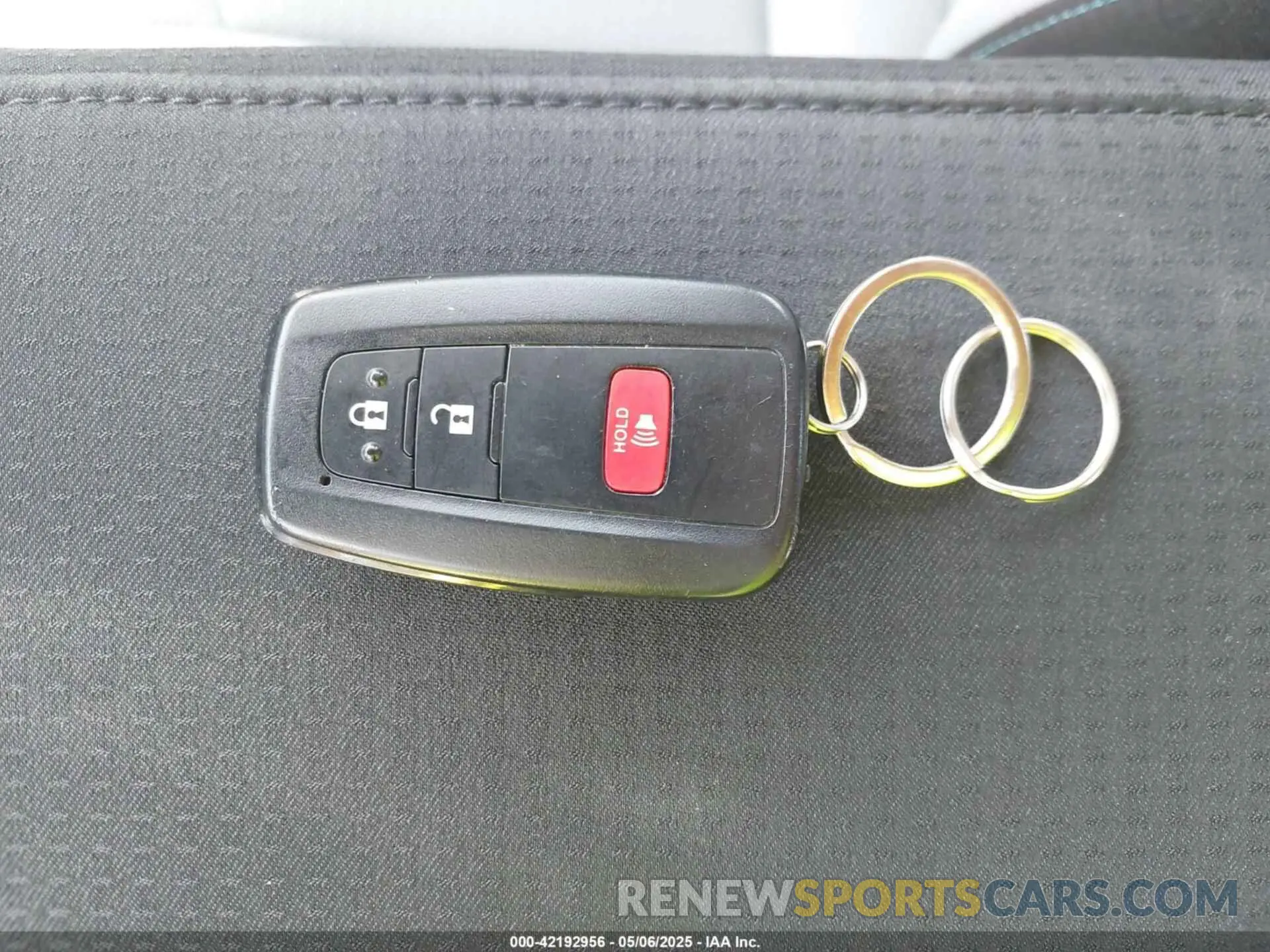 11 fotografías del automóvil dañado JTDL9RFU2K3005915 TOYOTA PRIUS 2019