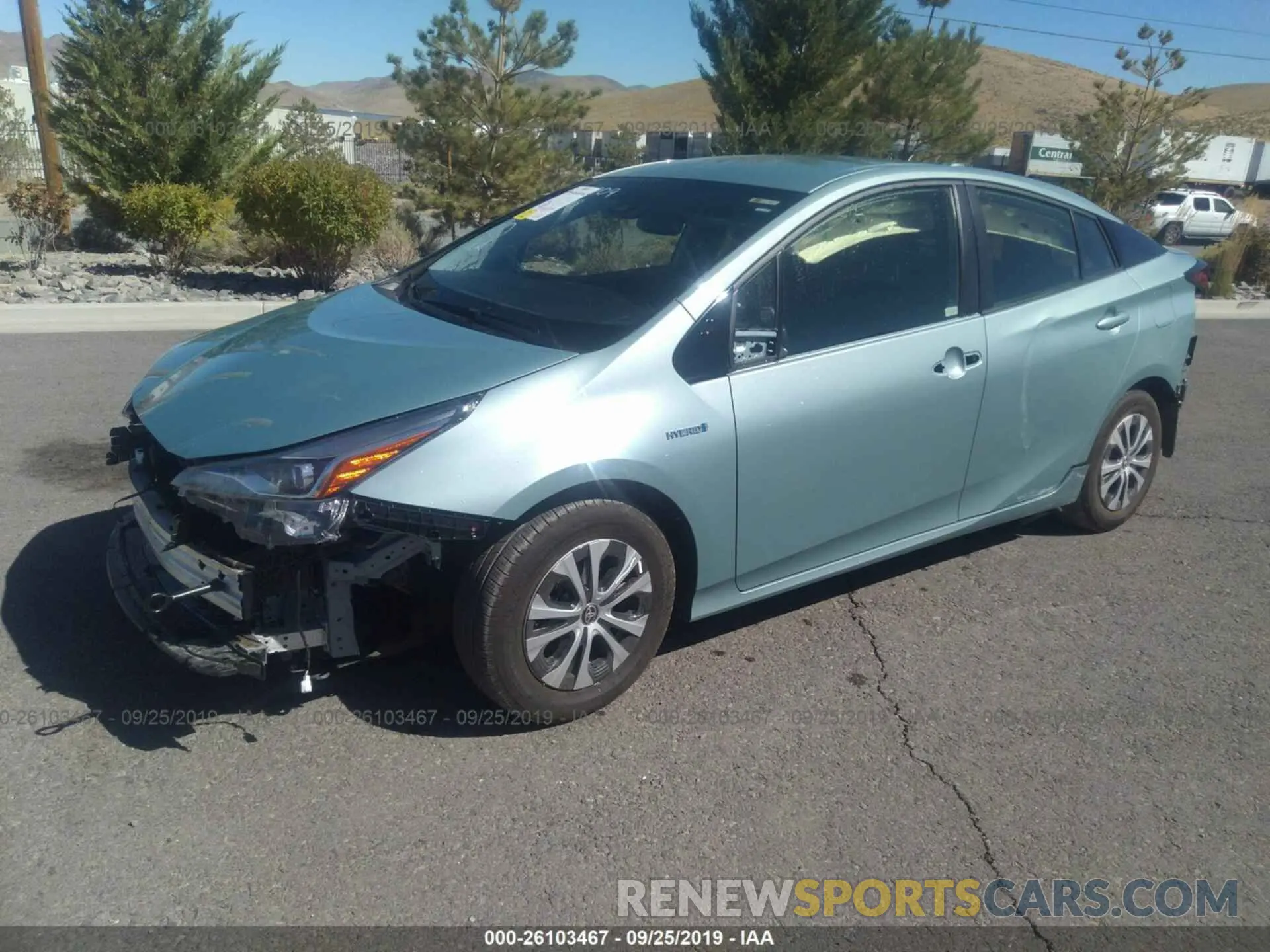 2 fotografías del automóvil dañado JTDL9RFU5K3002393 TOYOTA PRIUS 2019