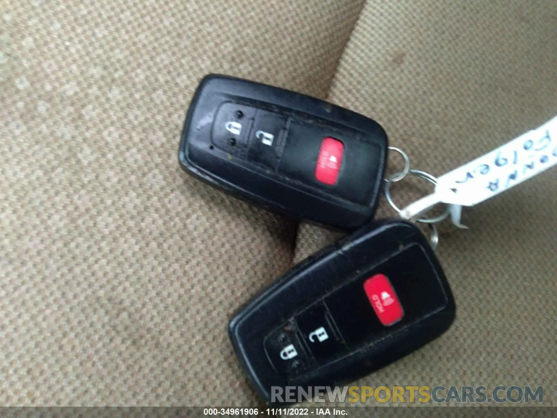 11 fotografías del automóvil dañado JTDL9RFU5K3003558 TOYOTA PRIUS 2019