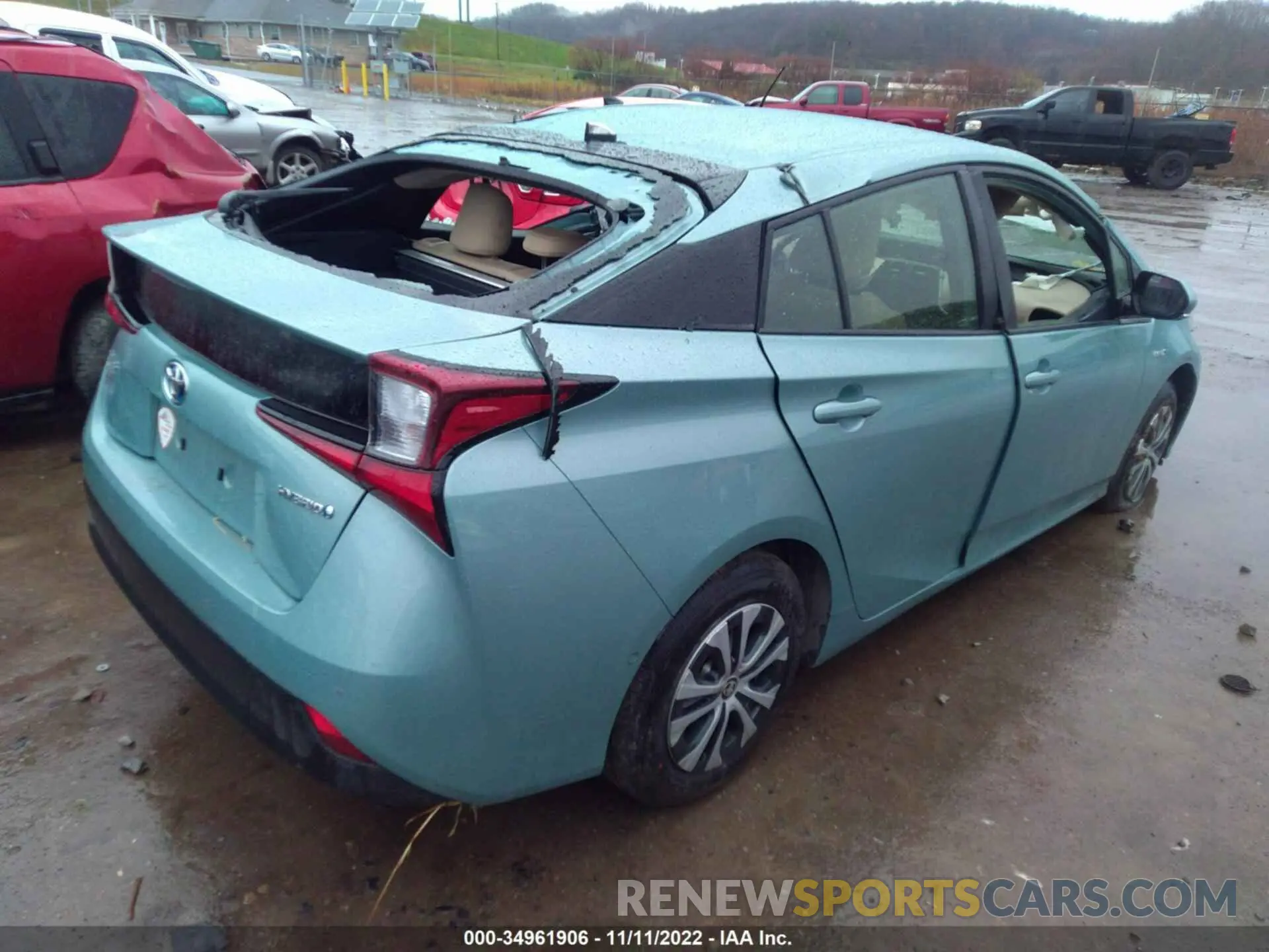 4 fotografías del automóvil dañado JTDL9RFU5K3003558 TOYOTA PRIUS 2019