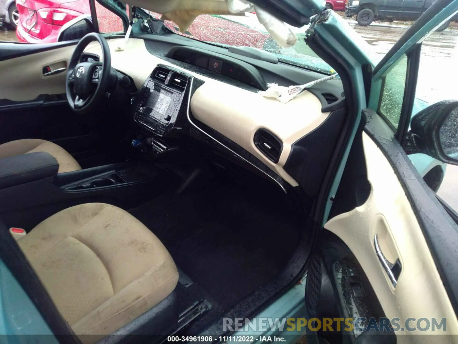 5 fotografías del automóvil dañado JTDL9RFU5K3003558 TOYOTA PRIUS 2019