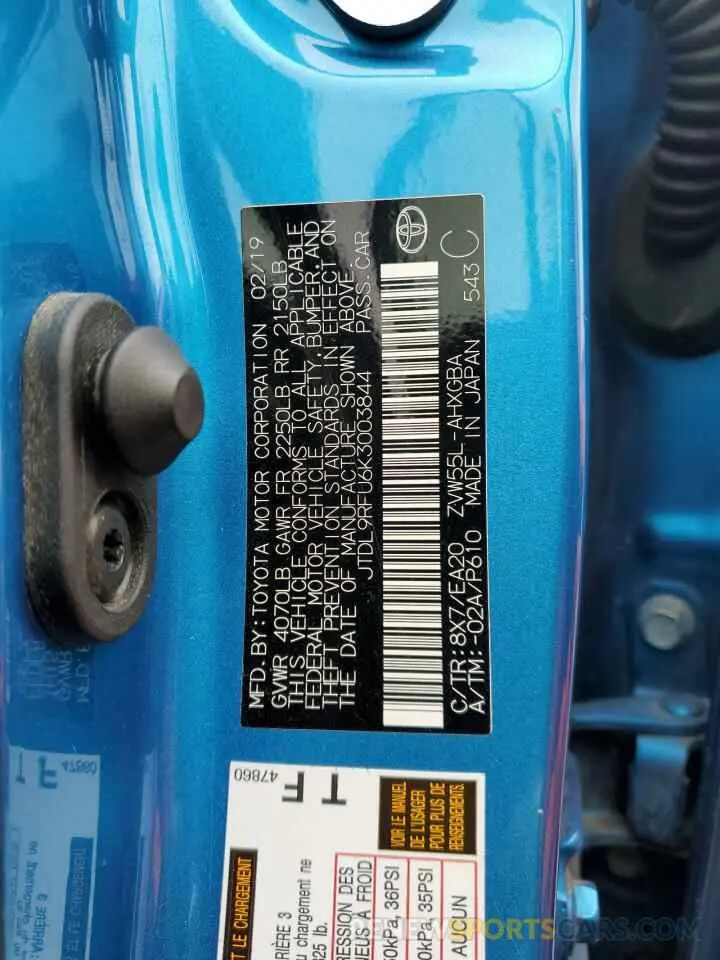 13 fotografías del automóvil dañado JTDL9RFU6K3003844 TOYOTA PRIUS 2019