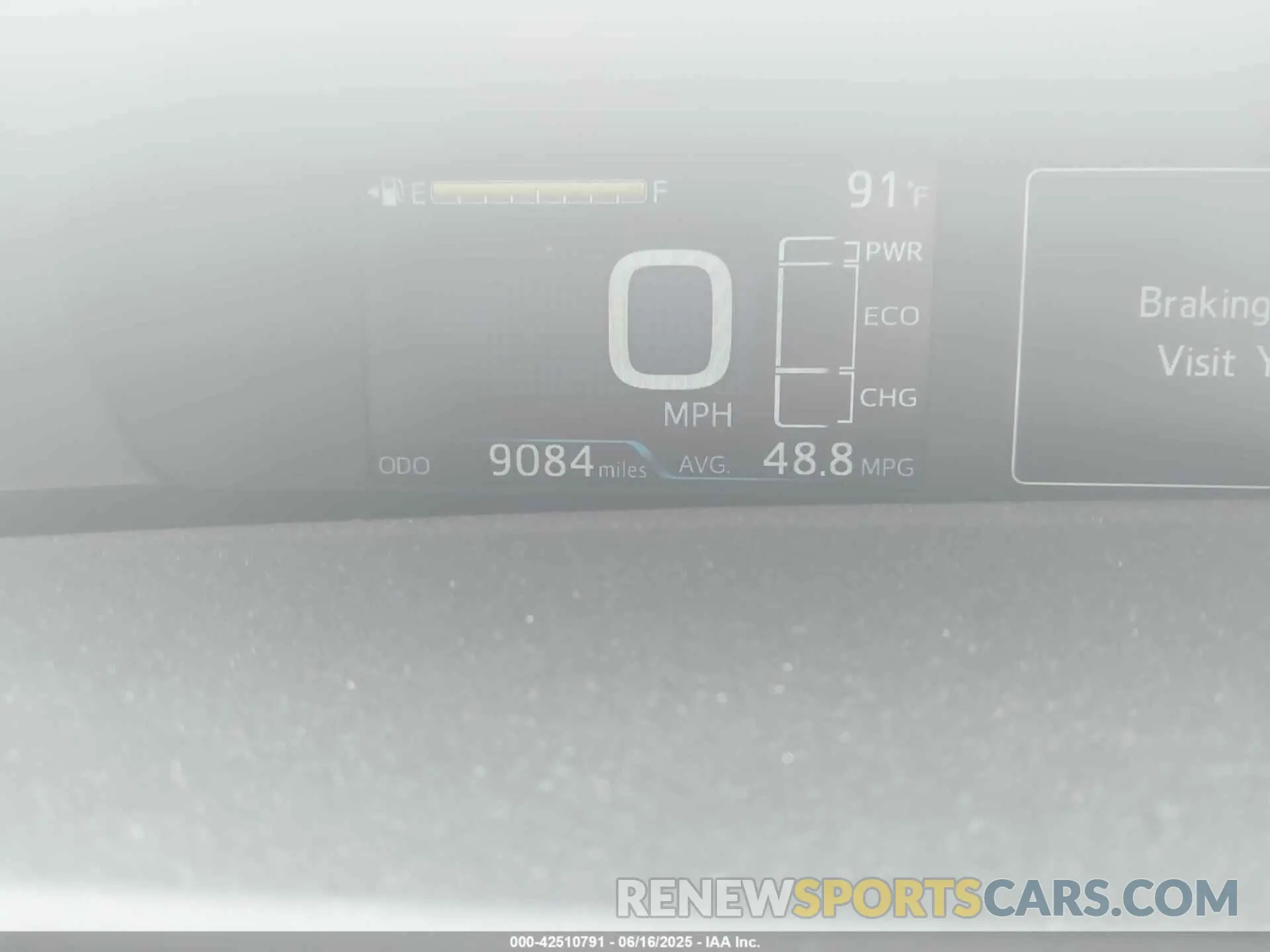 15 fotografías del automóvil dañado JTDL9RFU6K3010339 TOYOTA PRIUS 2019